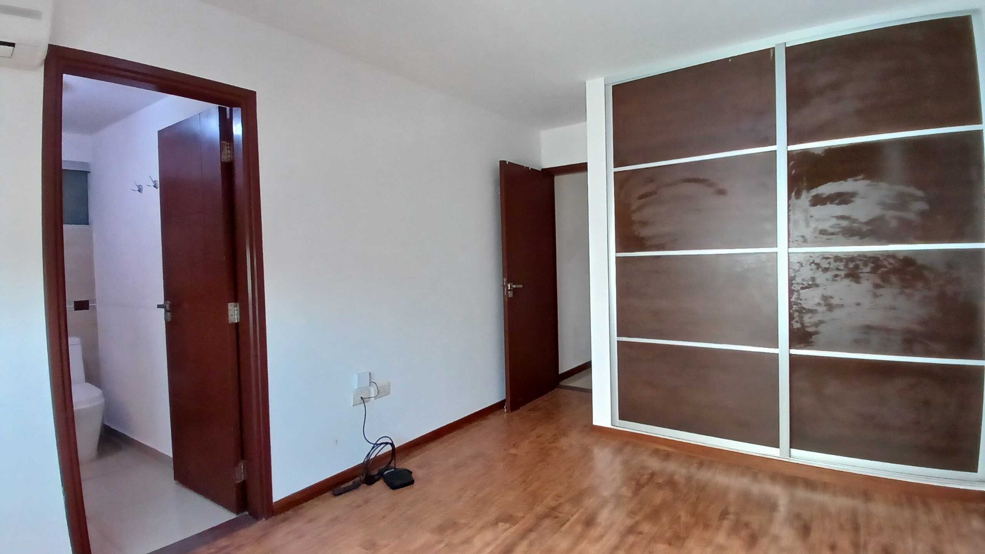 En Alquiler a Bs 3,800 Foto 4