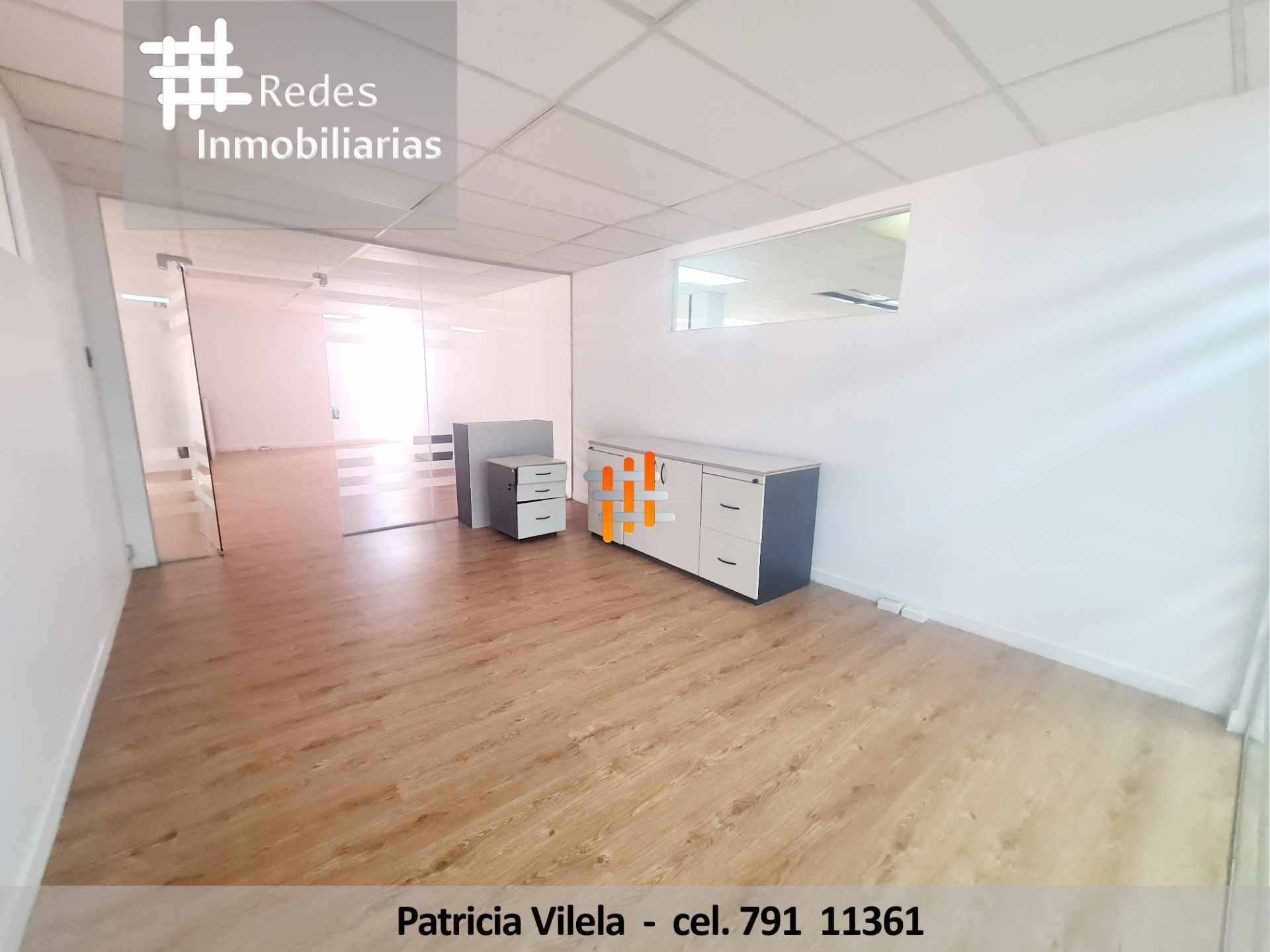 Oficina en VentaOFICINA EN VENTA EN CALACOTO EN EDIFICIO EMPRESARIAL Foto 3