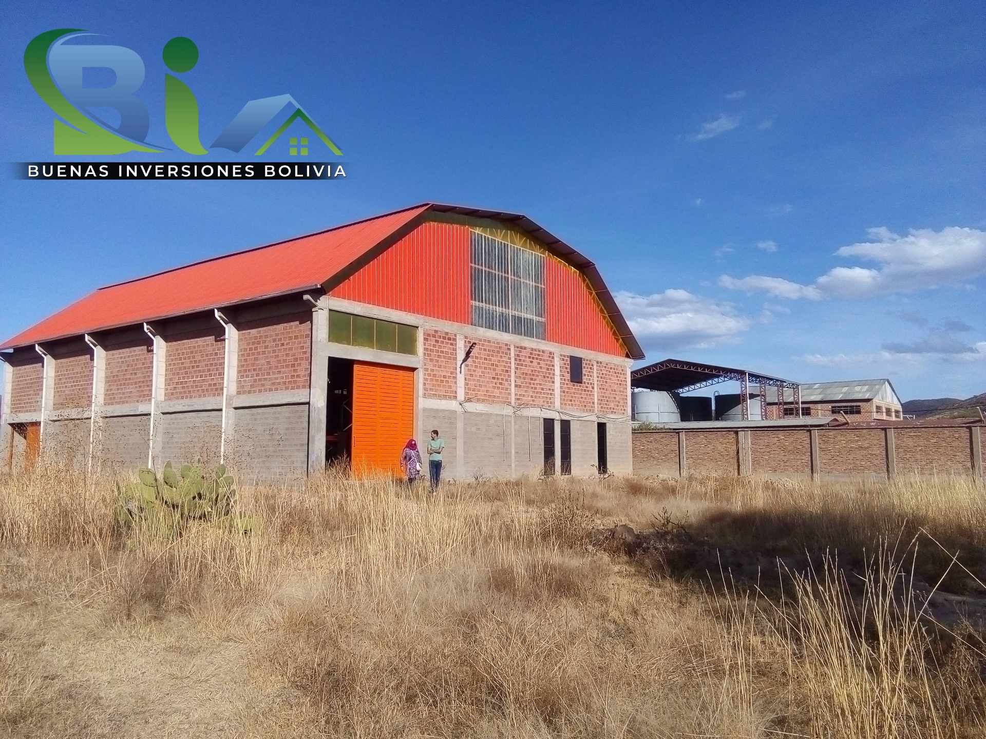 Galpón en Venta$us.180.000 LOTE + GALPON PARQUE INDUSTRIAL SANTIVAÑEZ Foto 12