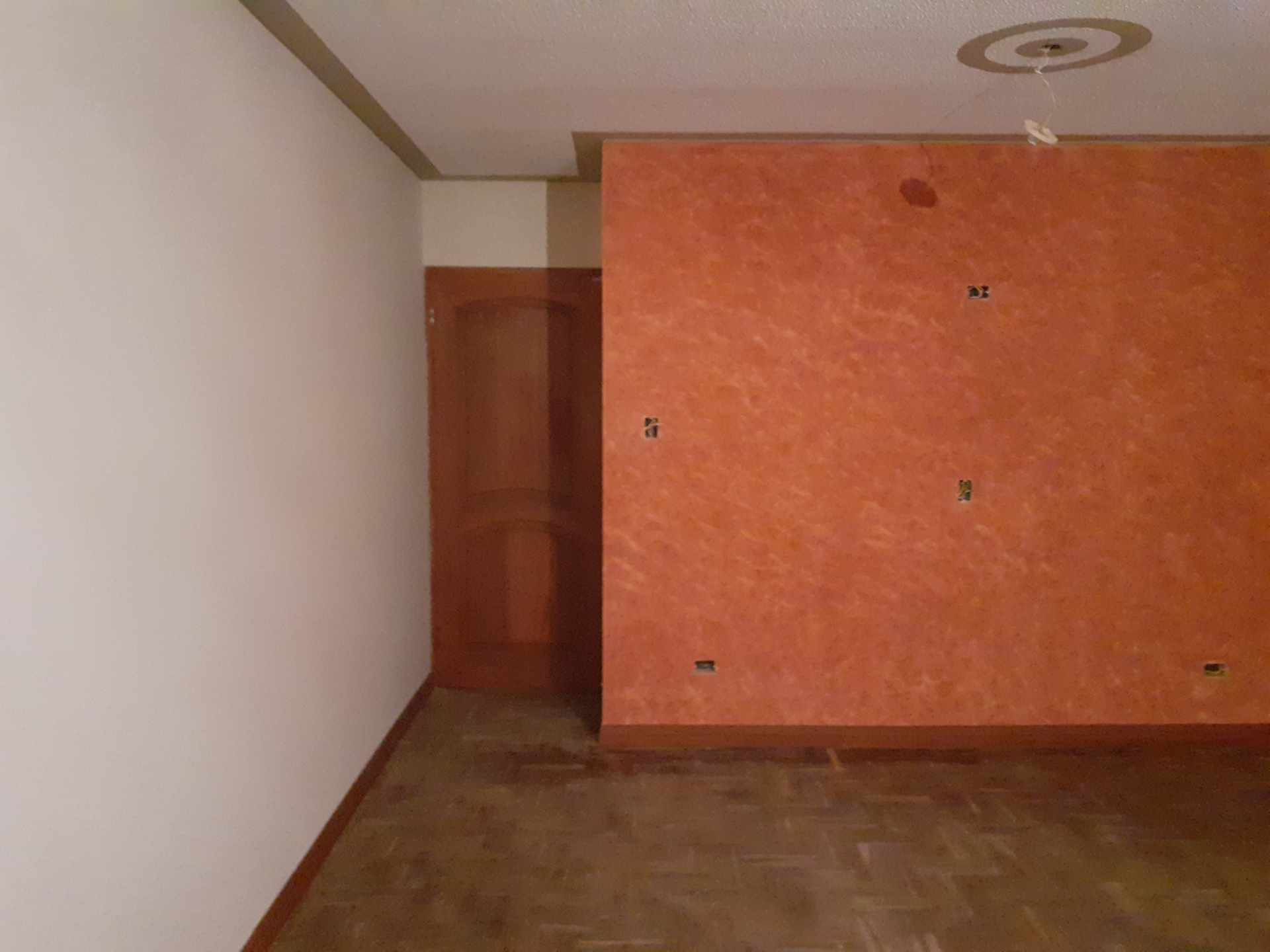 Casa en Achocalla en La Paz 4 dormitorios 4 baños 2 parqueos Foto 3