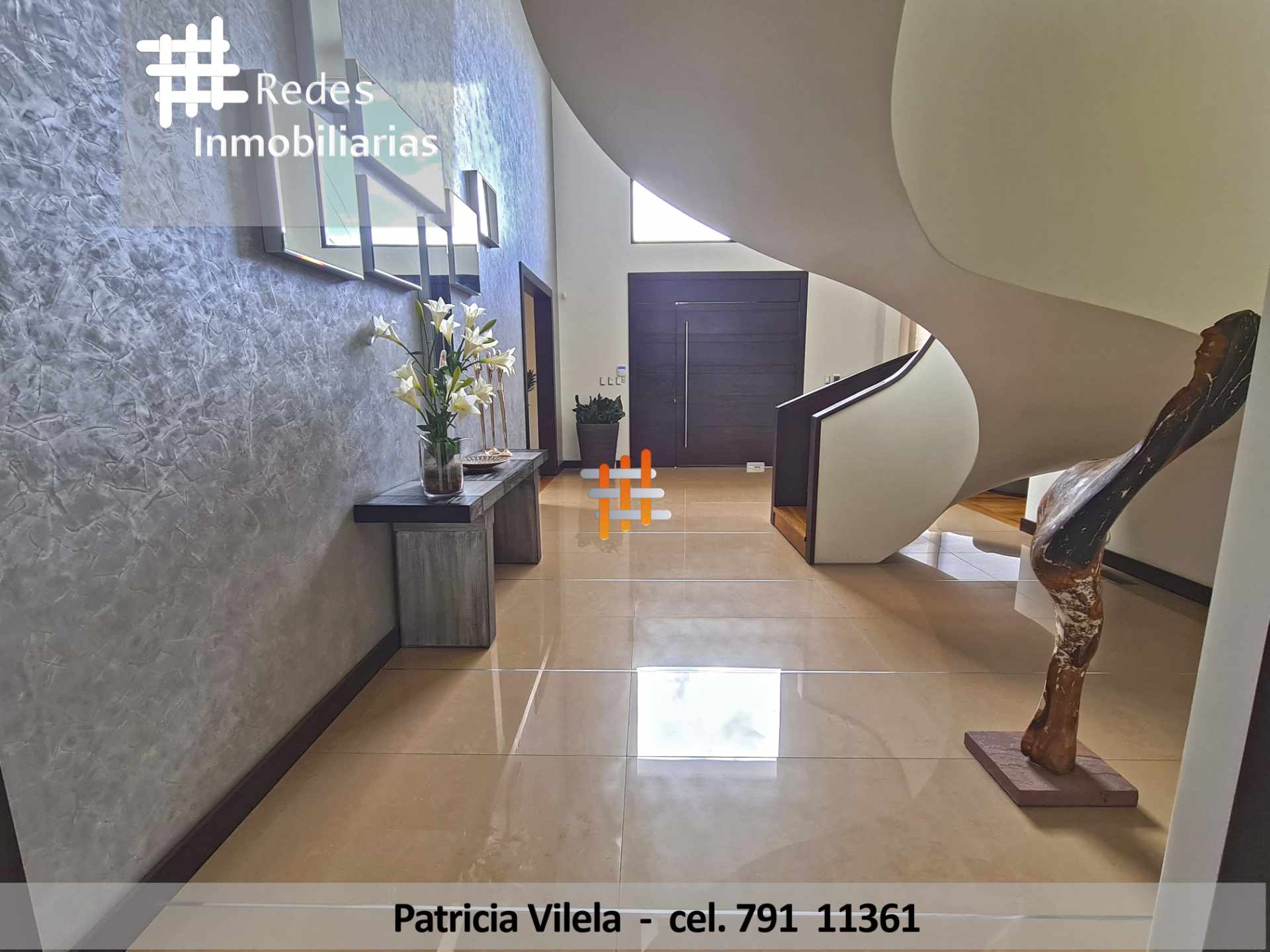 Casa en Auquisamaña en La Paz 4 dormitorios 7 baños 4 parqueos Foto 9