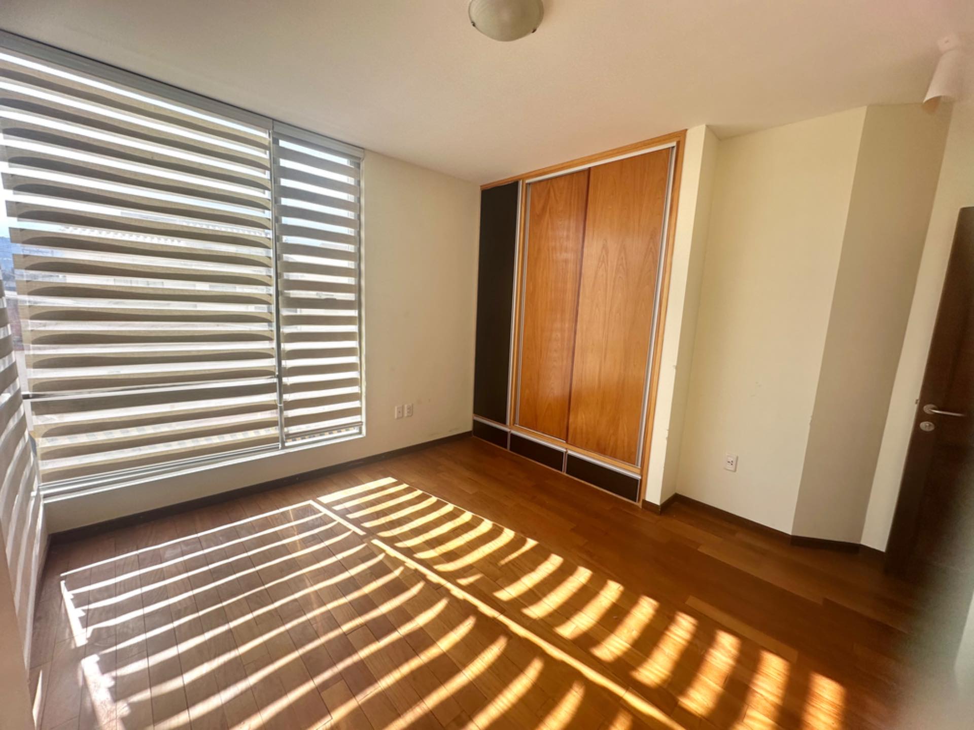 Departamento en AlquilerCalle 27 de los pinos  DEPARTAMENTO EN ALQUILER  2 dormitorios 2 baños 1 parqueos Foto 9