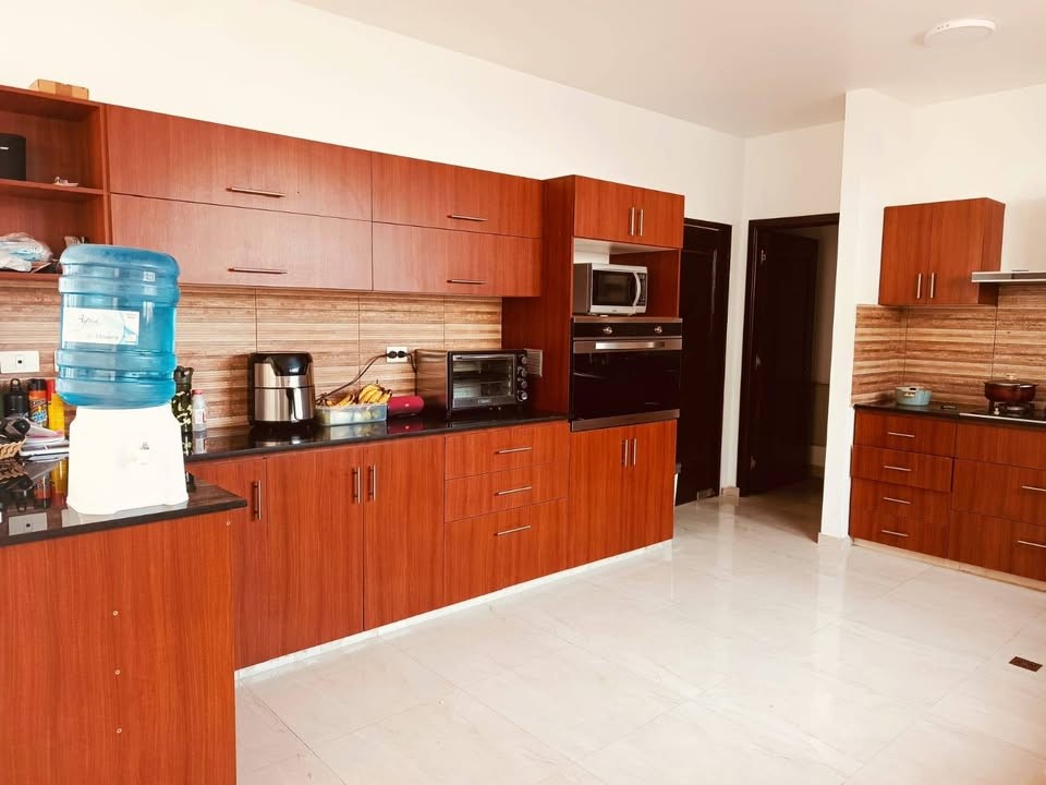 Casa en AlquilerAranjuez, Sequoia   3 dormitorios 5 baños 5 parqueos Foto 12