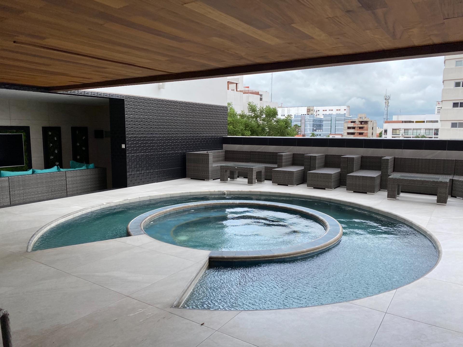 Departamento en VentaEdificio Madero Residence , Calle 6 Oeste esq. Enrique Finot  , Equipetrol  Foto 38