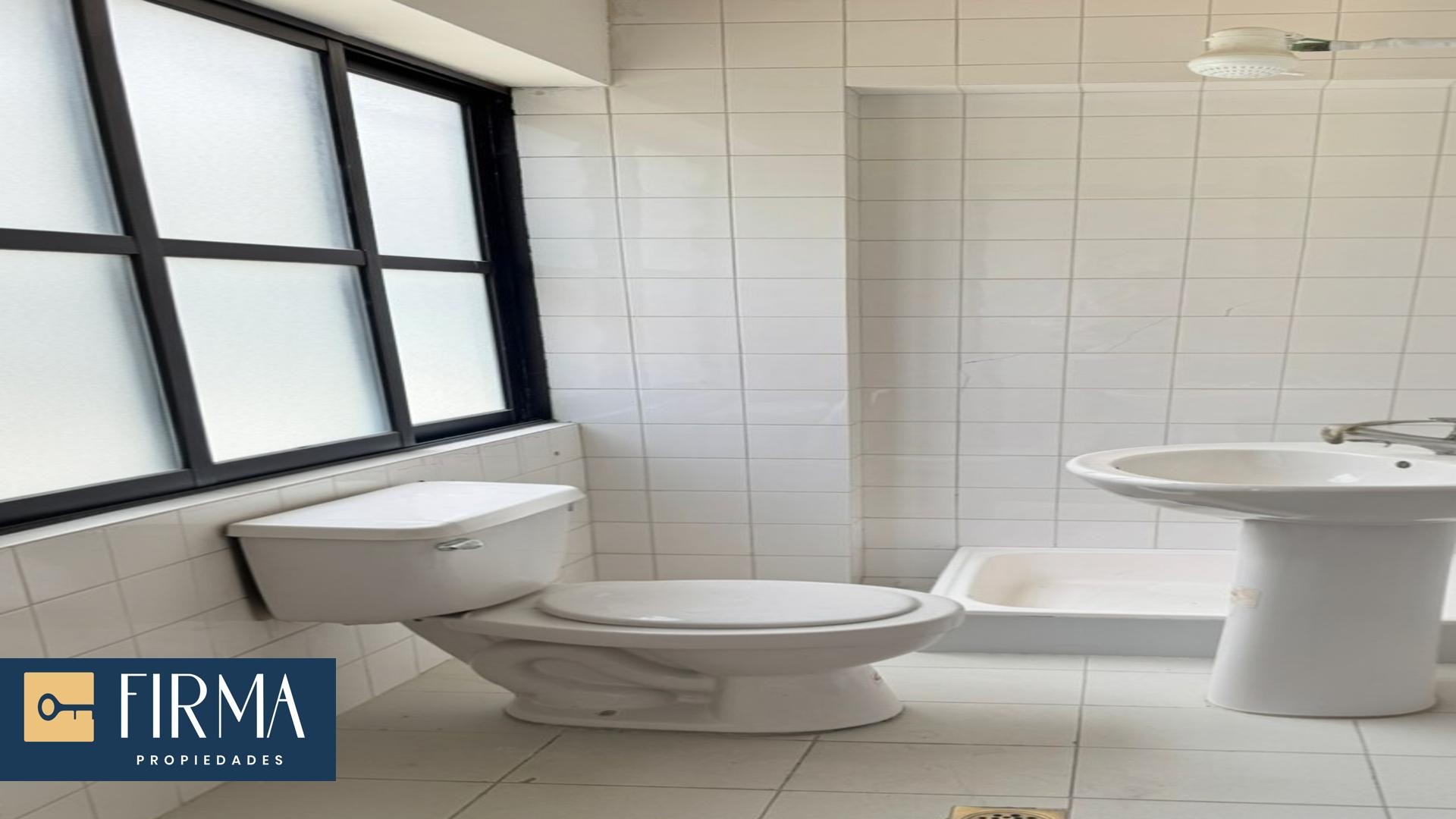 En Alquiler a Bs 7,500 Foto 9