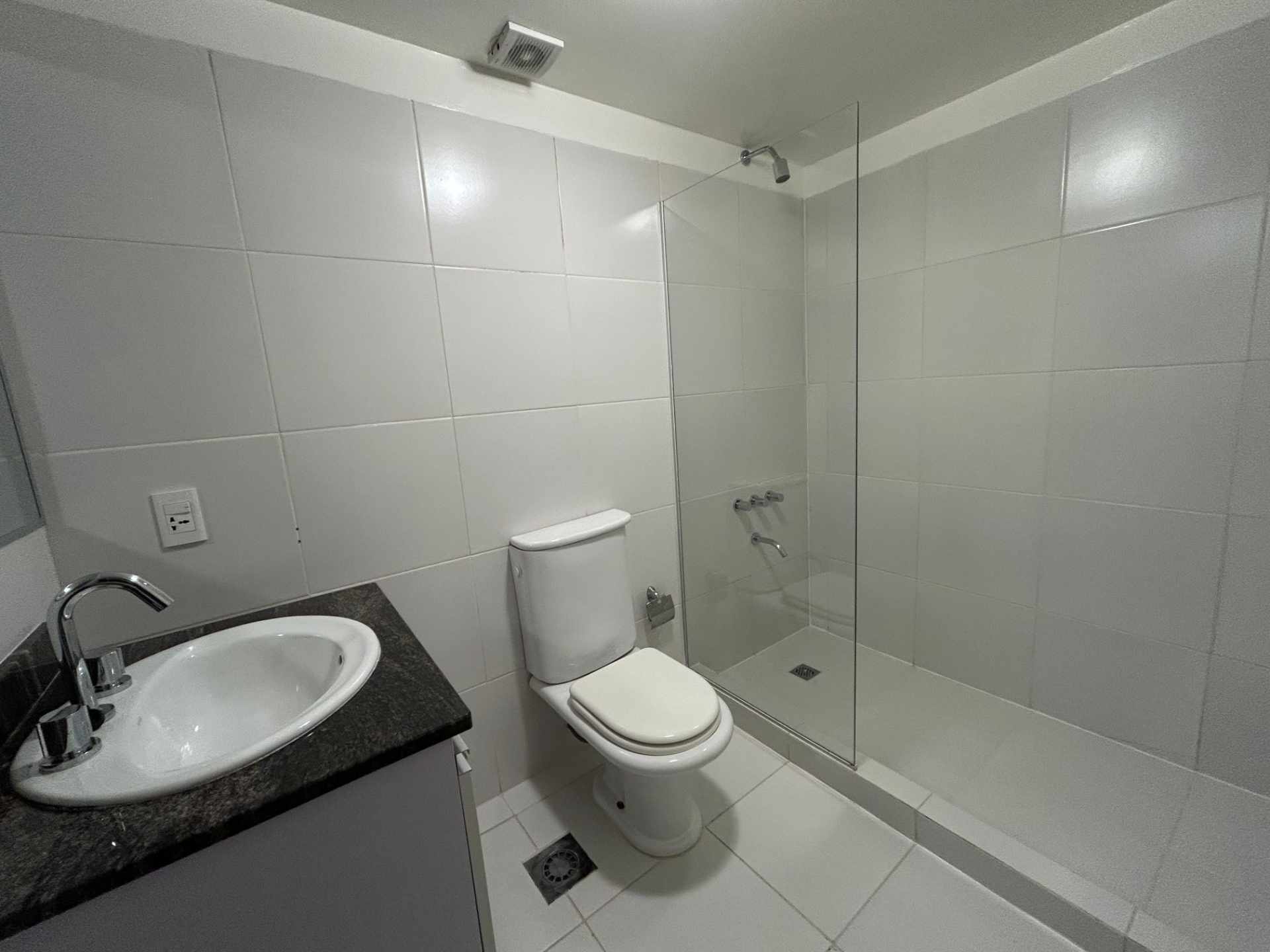 Departamento en VentaDEPARTAMENTO EN VENTA DE 2 DORMITORIOS EN ACHUMANI (SECTOR ASILO) 2 dormitorios 2 baños 1 parqueos Foto 13