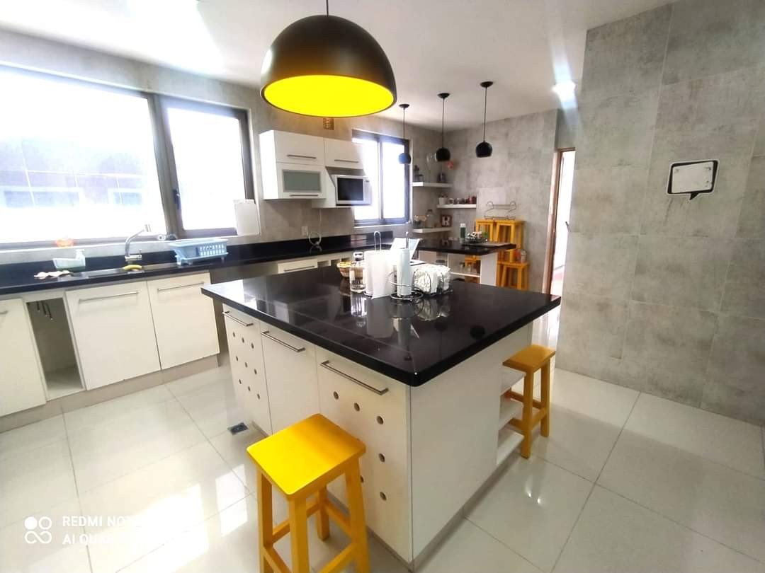 Departamento en AlquilerCALACOTO C.11 4 dormitorios 5 baños 2 parqueos Foto 11