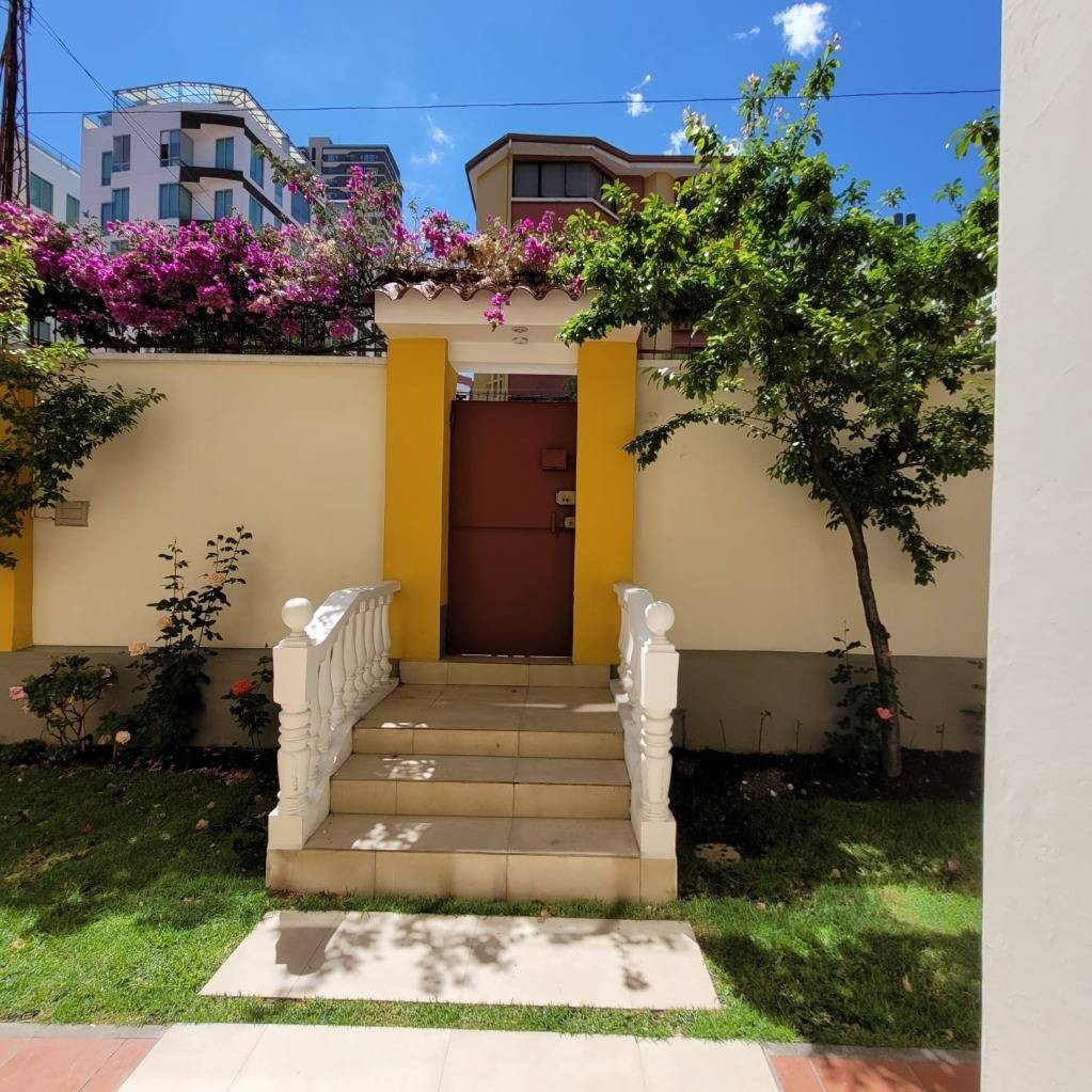 En Alquiler a Bs 15,000 Foto 4