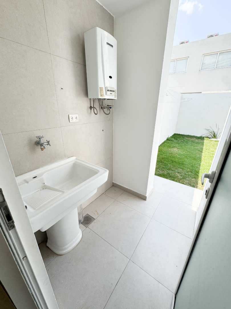 Casa en AlquilerCanal Pedro Velez 7mo anillo  Foto 14