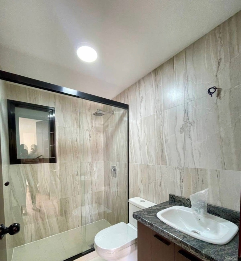 Departamento en Obrajes en La Paz 1 dormitorios 1 baños 1 parqueos Foto 10