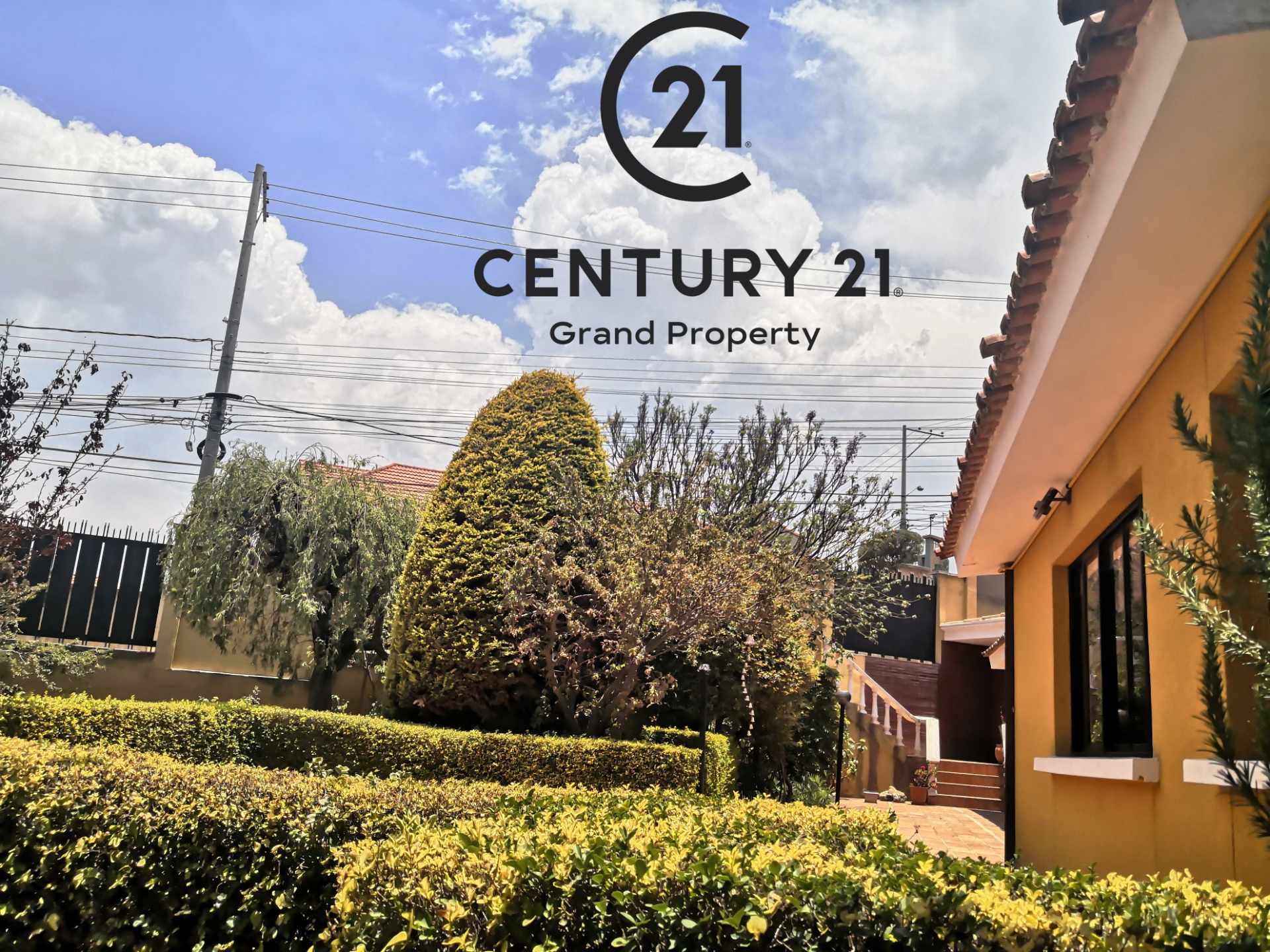 Casa en VentaCota Cota, Av. Muñoz Reyes y Av. La Merced 4 dormitorios 5 baños 7 parqueos Foto 7