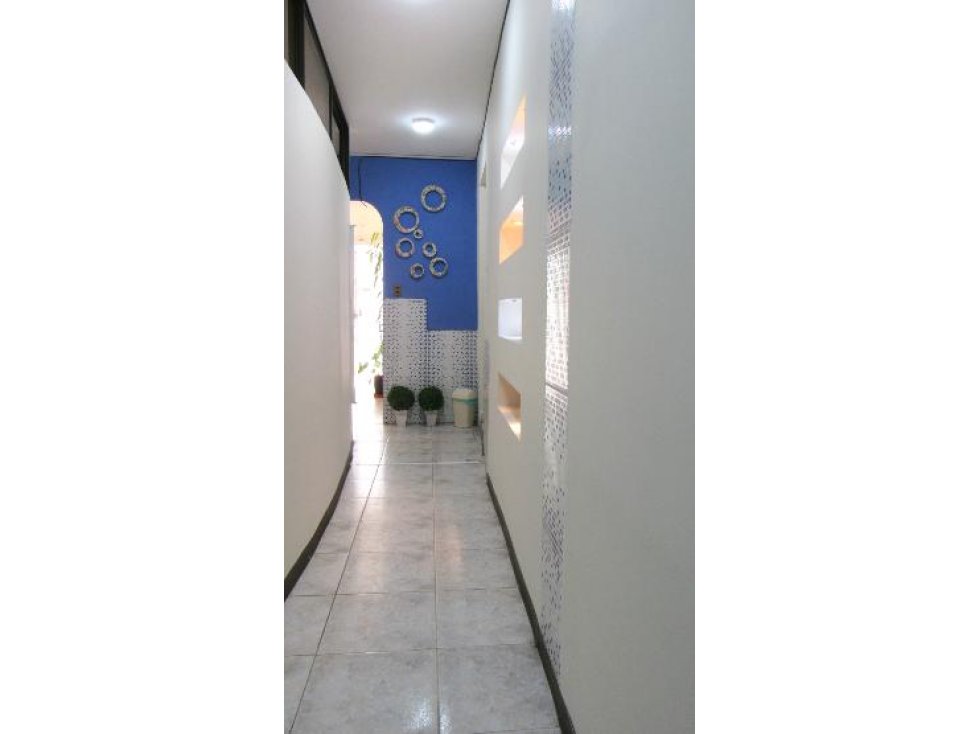 Oficina en AlquilerOFICINAS EN ALQUILER PRÓXIMAS AV. AYACUCHO  1 baños  Foto 3