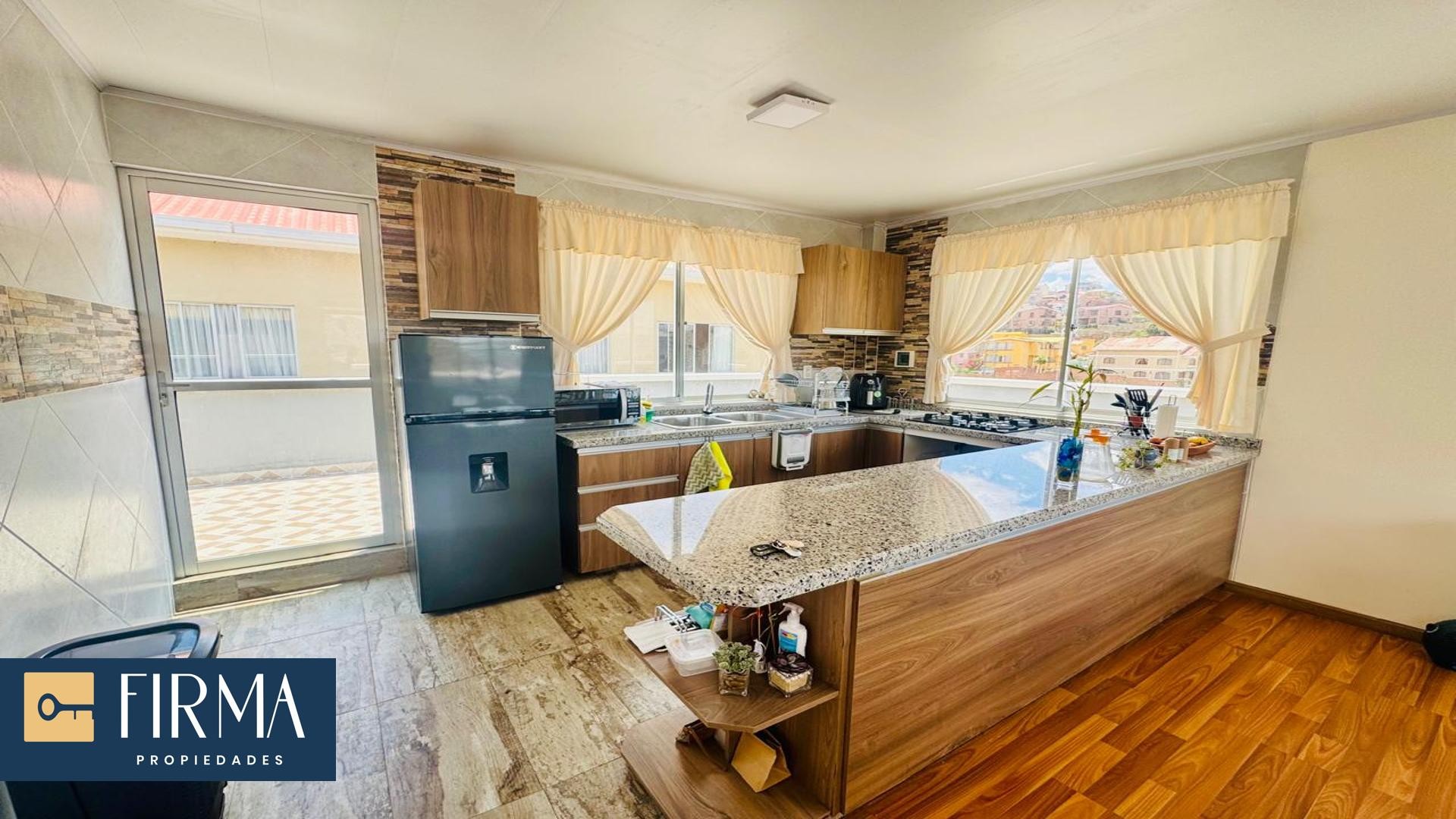 Departamento ACHUMANI Foto 10