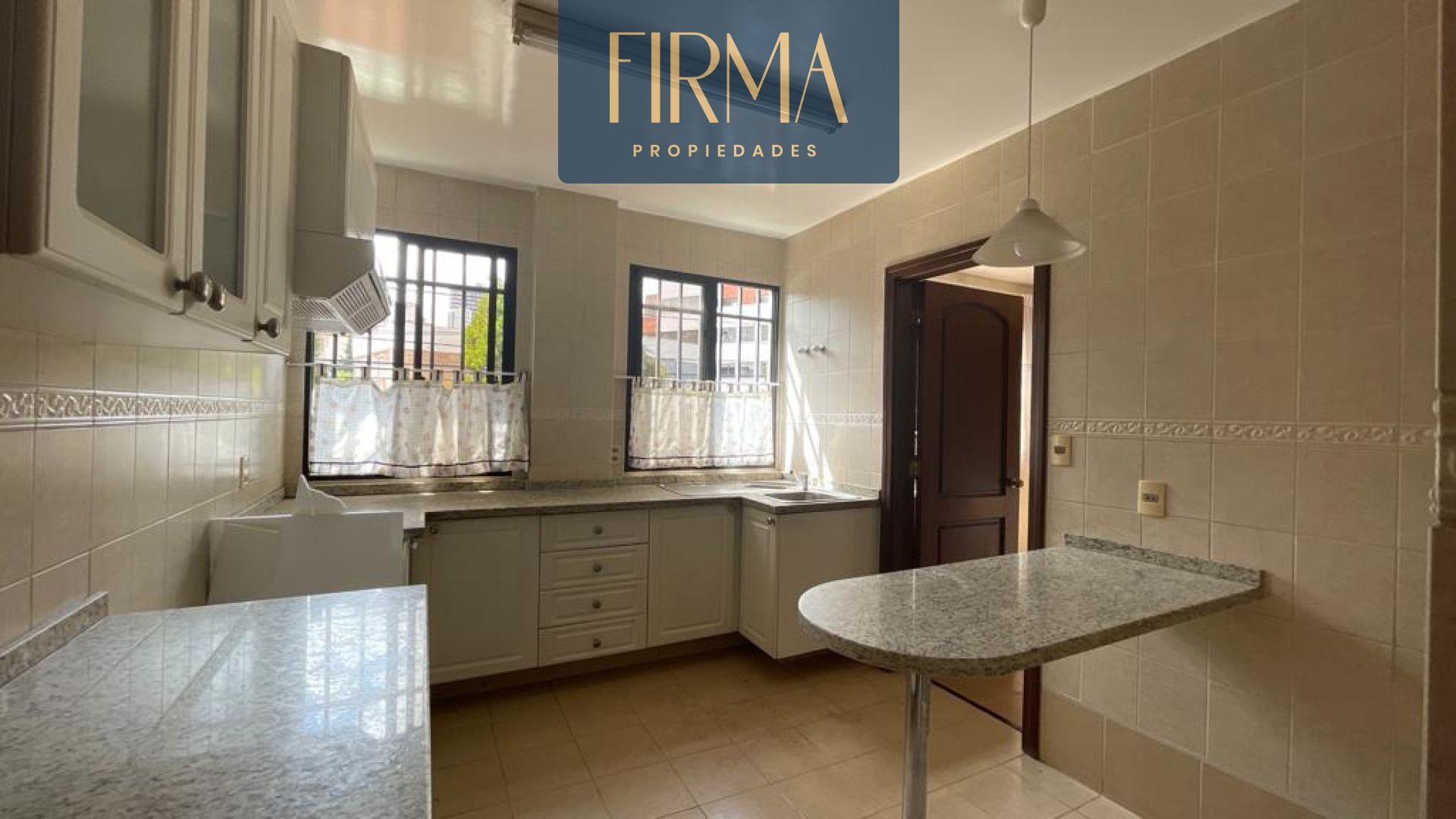 Departamento en AlquilerCALACOTO LOS SAUCES 3 dormitorios 4 baños 2 parqueos Foto 9