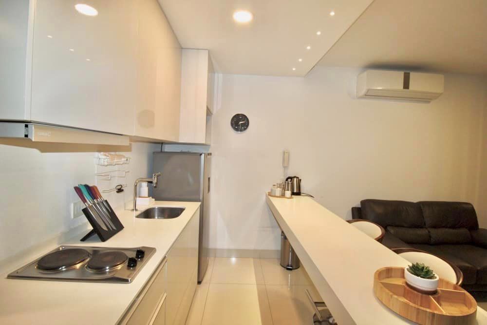 Departamento en Entre 2do y 3er anillo Norte en Santa Cruz de la Sierra 1 dormitorios 1 baños  Foto 3