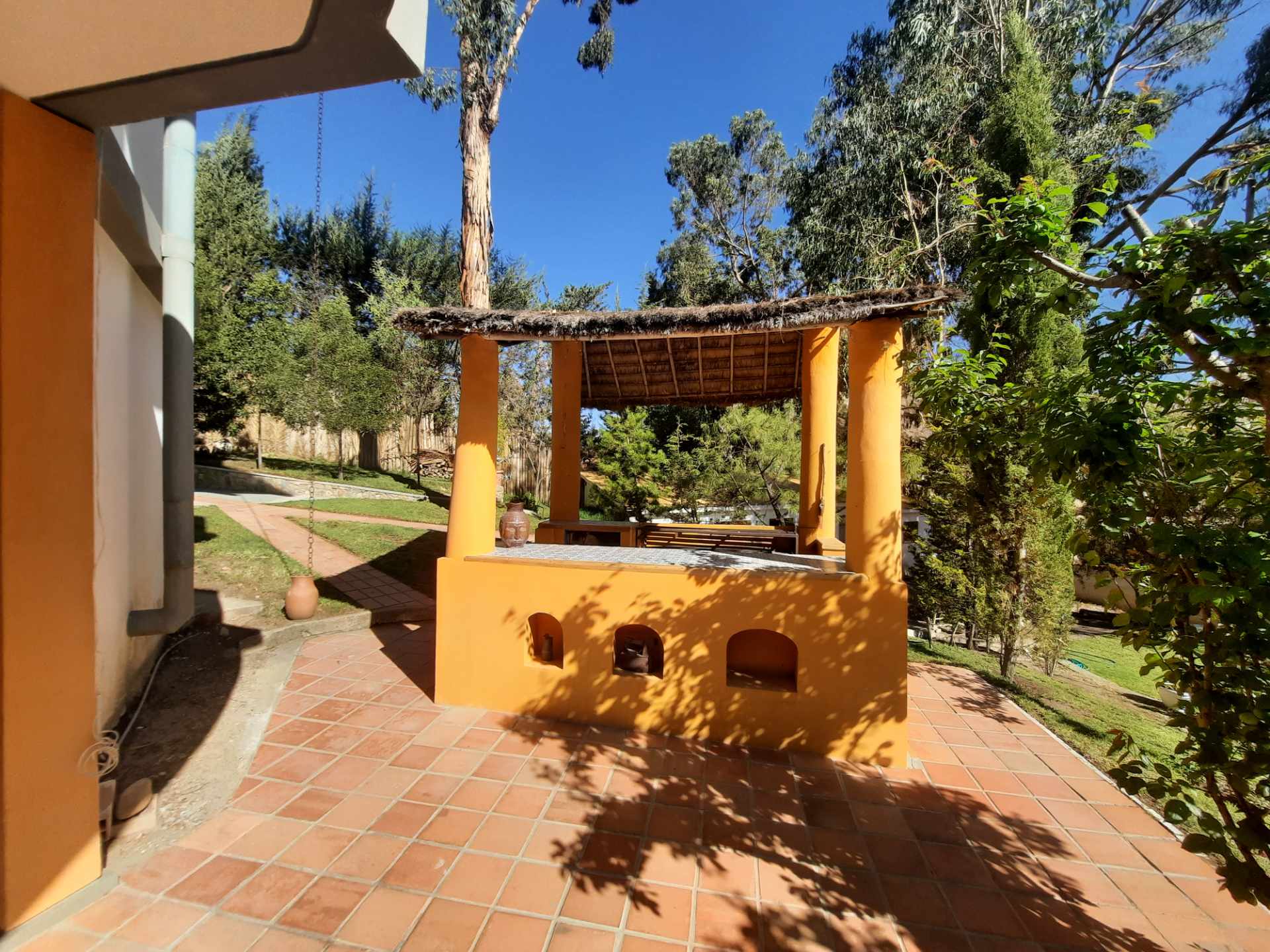 Casa en Achocalla en La Paz 3 dormitorios 4 baños 4 parqueos Foto 5