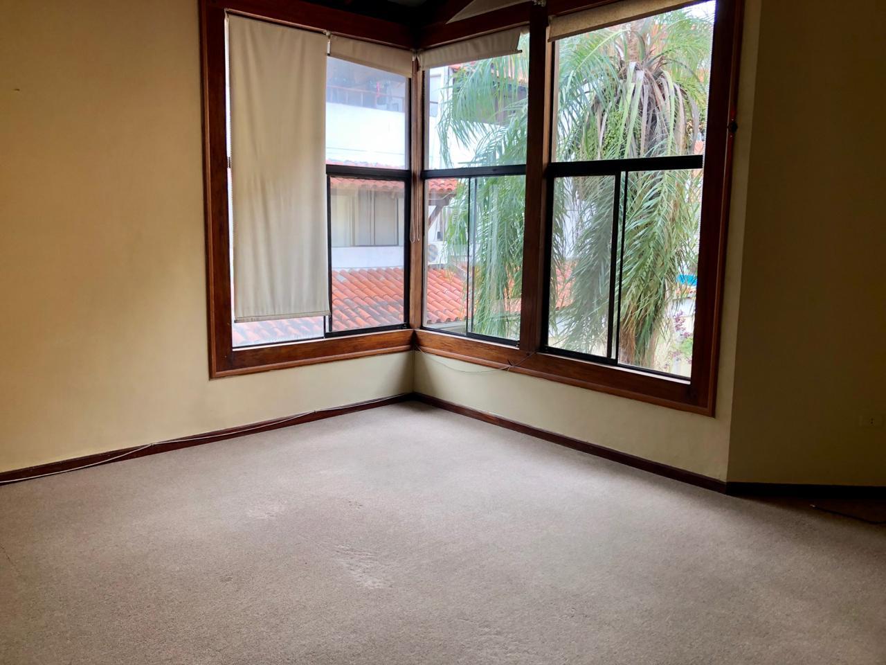 Casa en Equipetrol en Santa Cruz de la Sierra 3 dormitorios   Foto 4