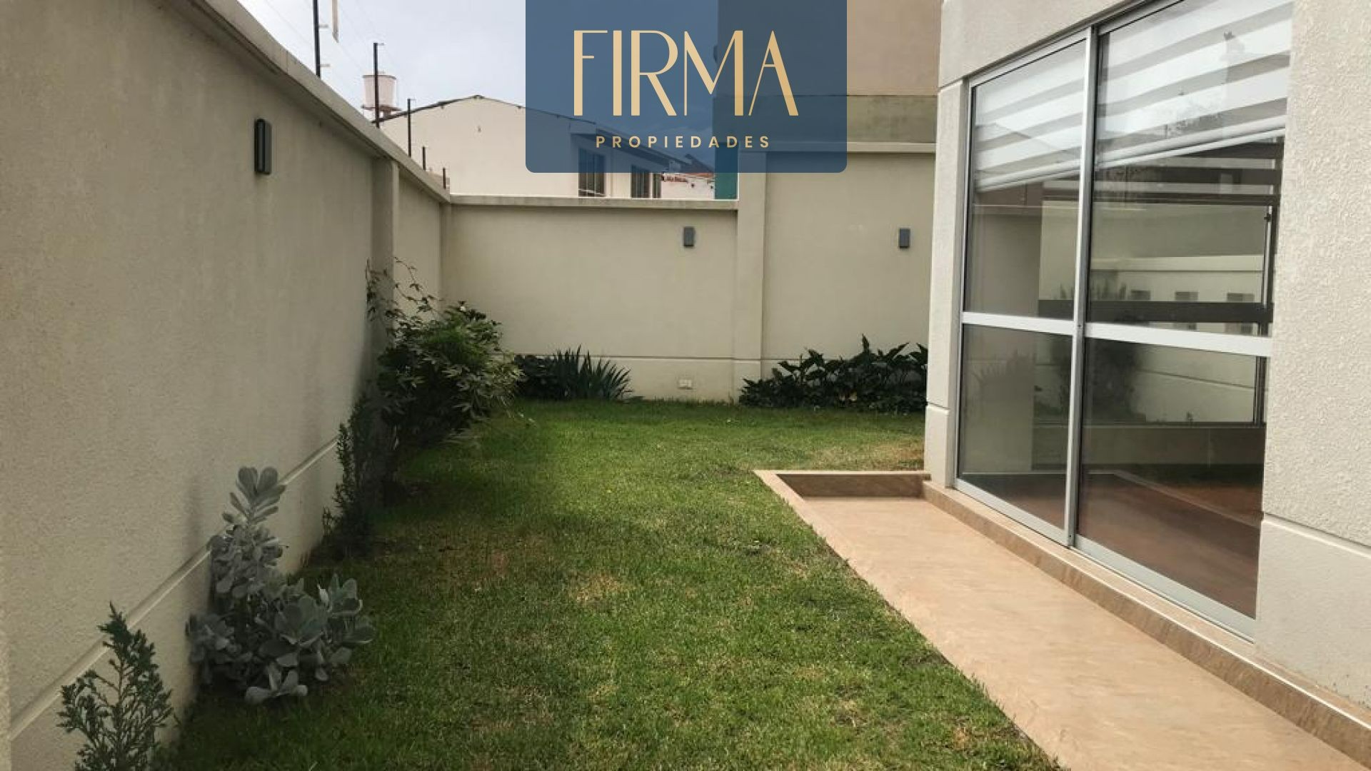 Departamento en Alquiler✨ALQUILA TU DEPARTAMENTO CON JARDÍN EN ACHUMANI✨ 2 dormitorios 2 baños 1 parqueos Foto 1