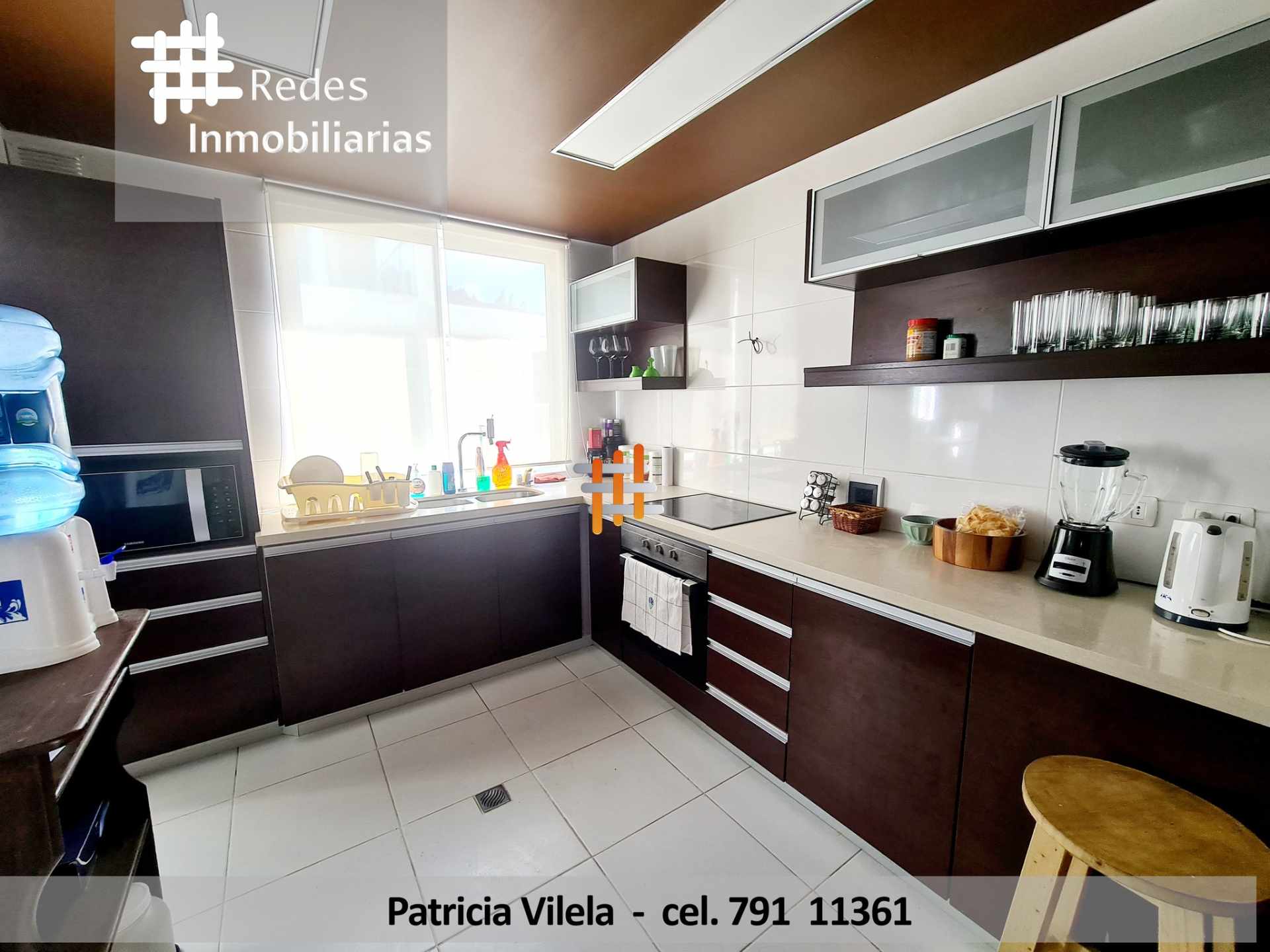 Departamento en VentaHERMOSO PENT HOUSE DUPLEX EN VENTA SOBRE LA AV. COSTANERA CON 92 m2 TERRAZA 3 dormitorios 5 baños 3 parqueos Foto 7