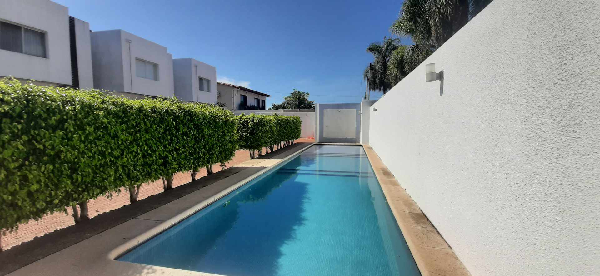 Casa en VentaCONDOMINIO LAS PALMERAS  3 dormitorios 4 baños 2 parqueos Foto 5