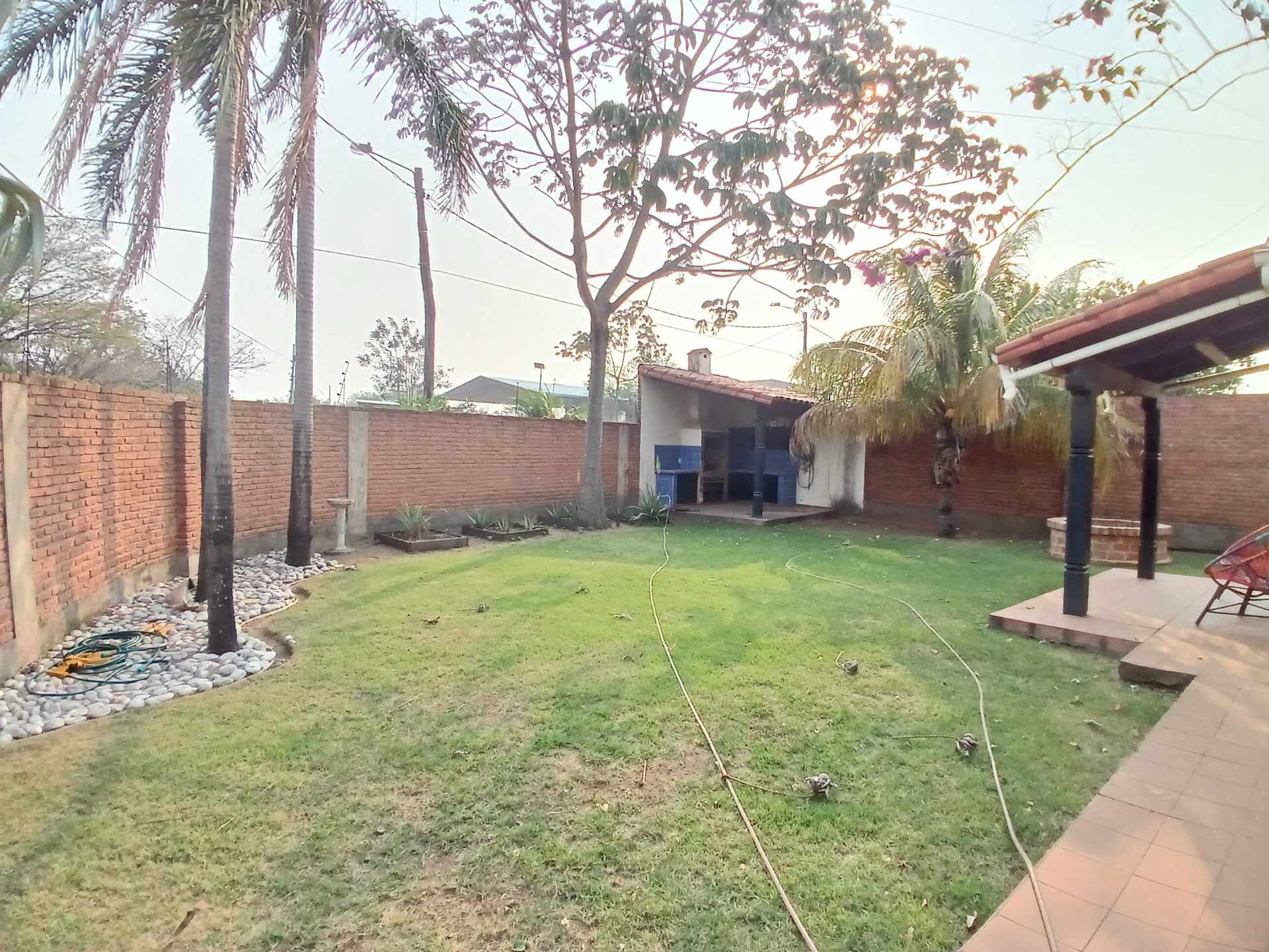 Casa en VentaZONA DOBLE VIA LA GUARDIA / 7º y 8º ANILLO EL BAJÍO  3 dormitorios 3 baños 2 parqueos Foto 3