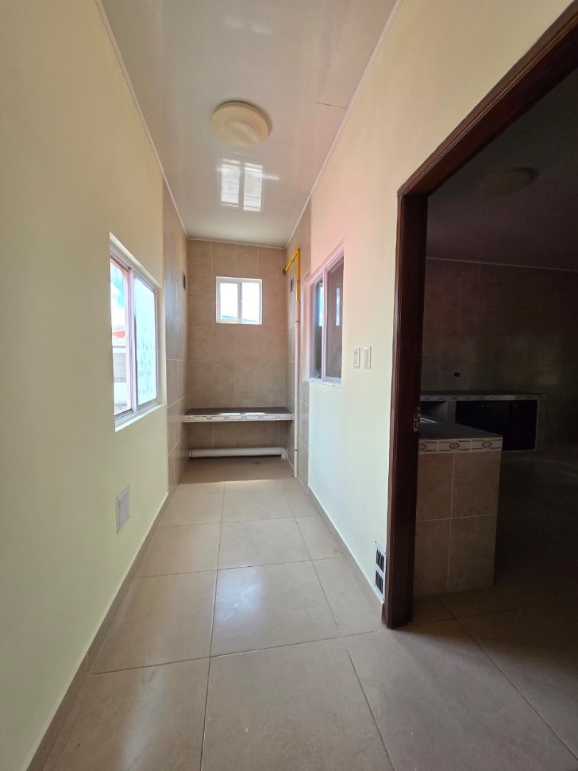 Casa Zona Norte – Av. Alemana, casa amplia en alquiler Foto 18