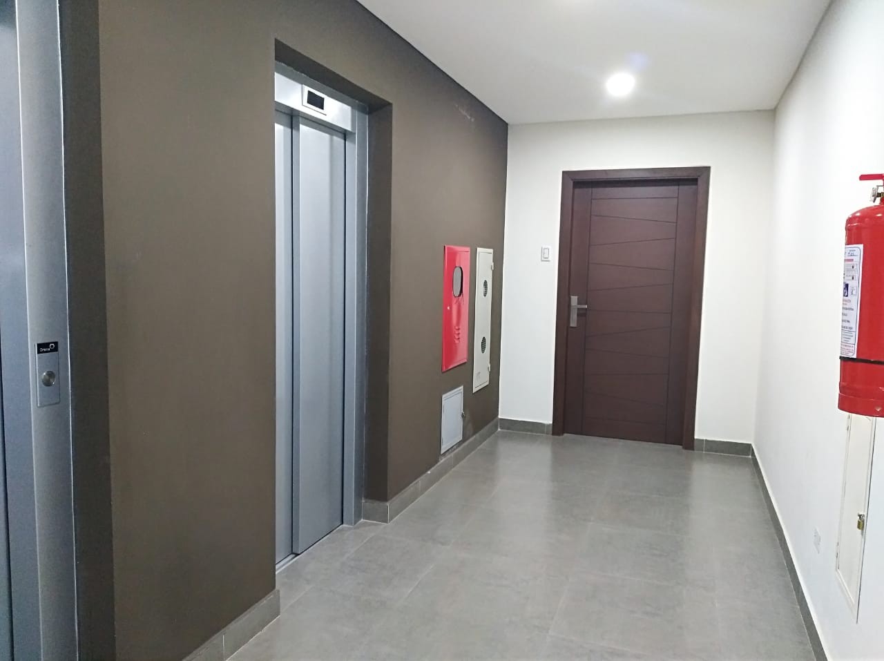 Departamento en Equipetrol en Santa Cruz de la Sierra 3 dormitorios 3 baños 3 parqueos Foto 3