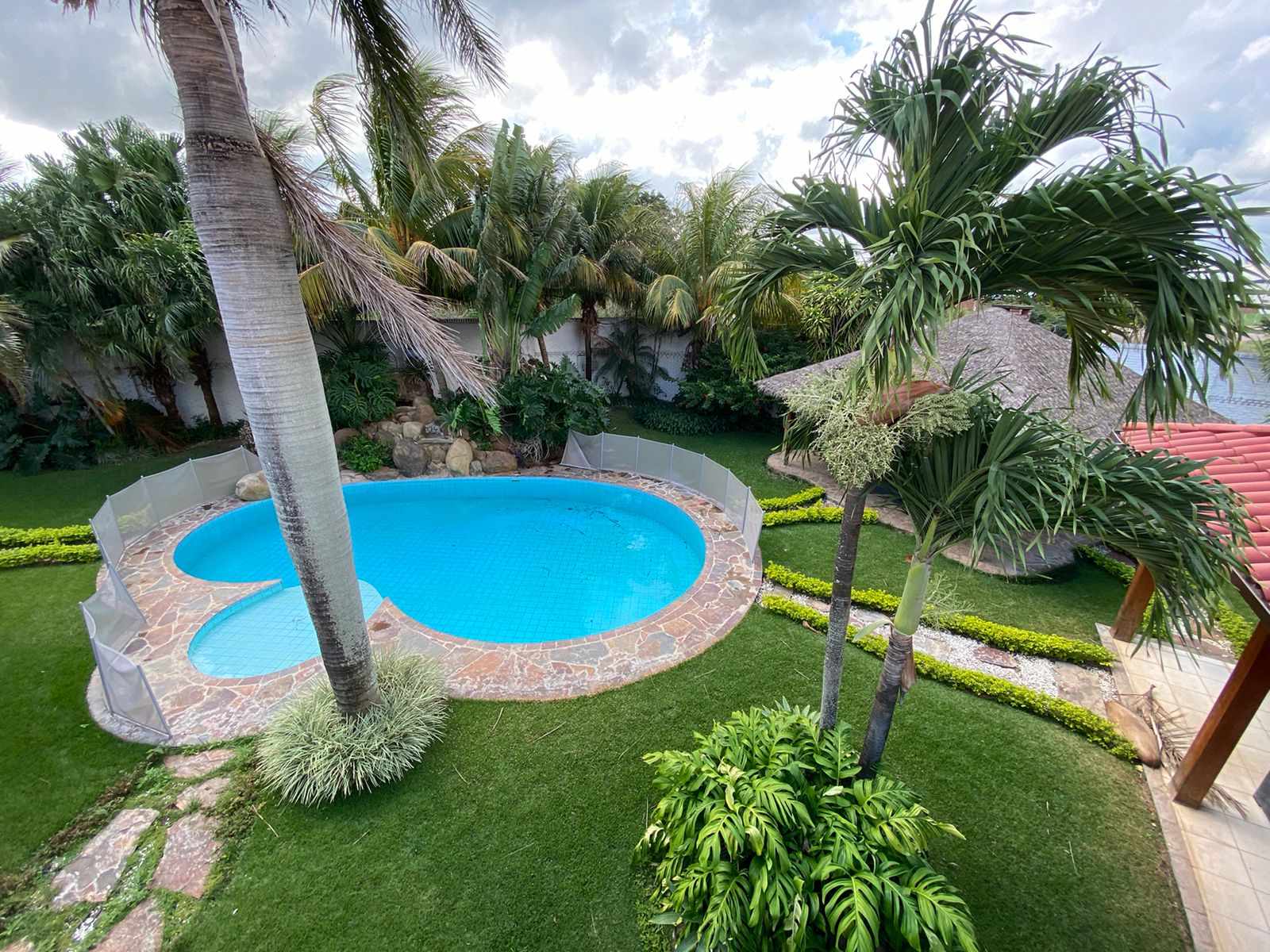 Casa en AnticréticoCondominio La Casona Foto 1