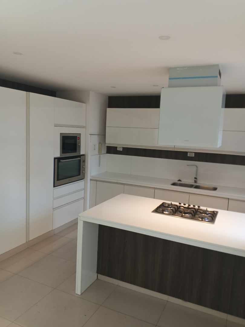 Departamento en AlquilerEquipetrol, zona Norte,Departamento de lujo en Alquiler  Foto 22