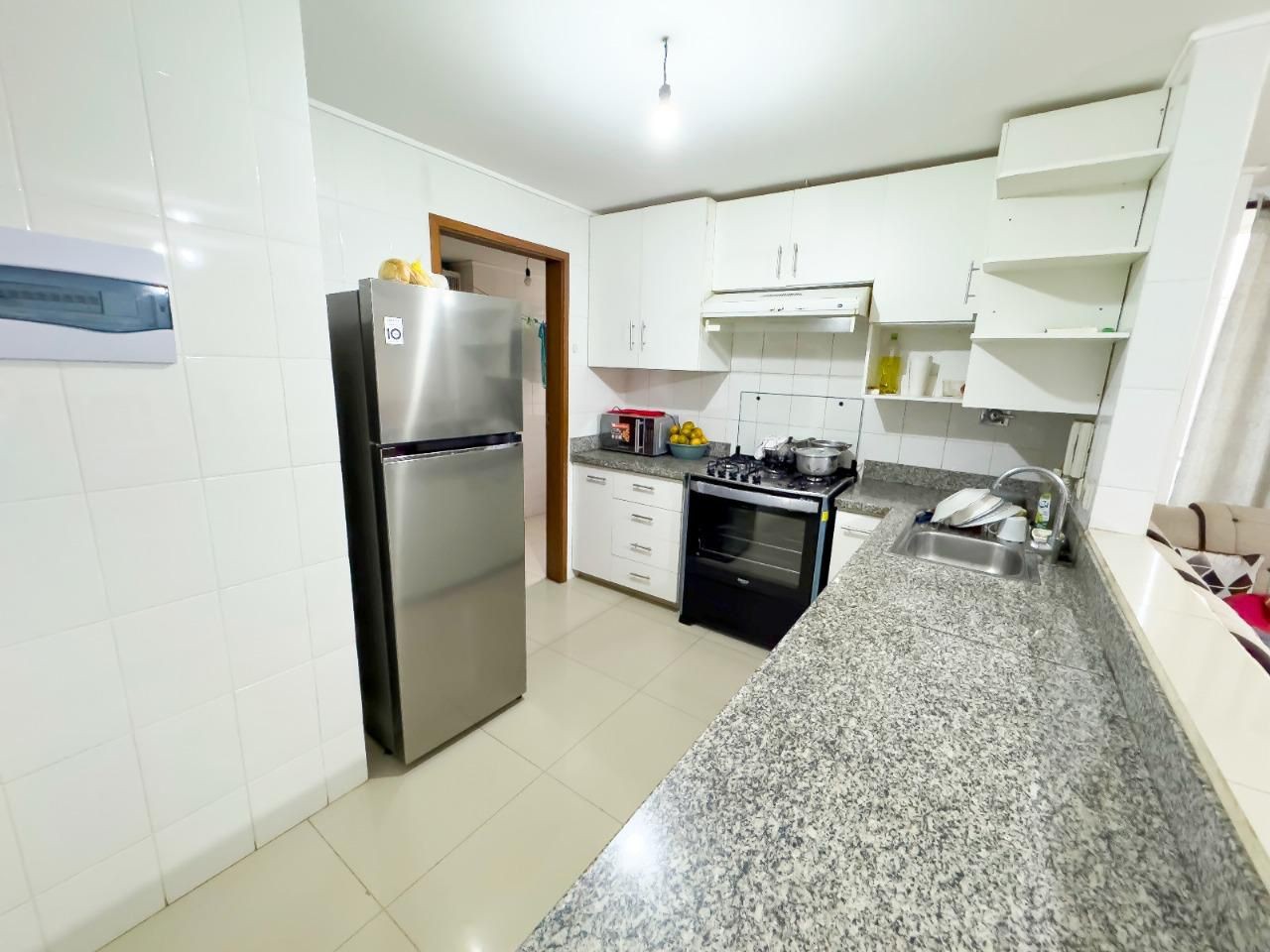Departamento en VentaAv radial  entre 3er y 4to anillo  Foto 4