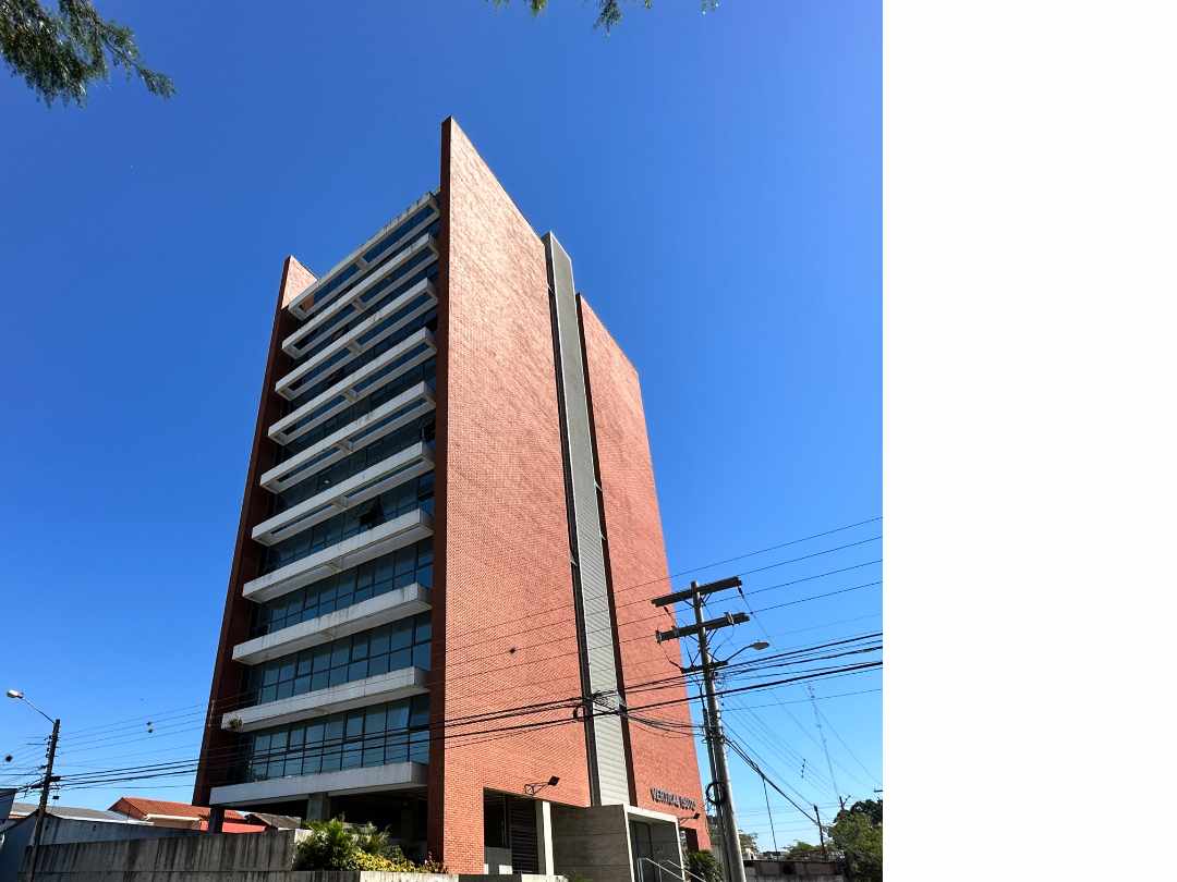 En Alquiler a $us 450 Foto 1