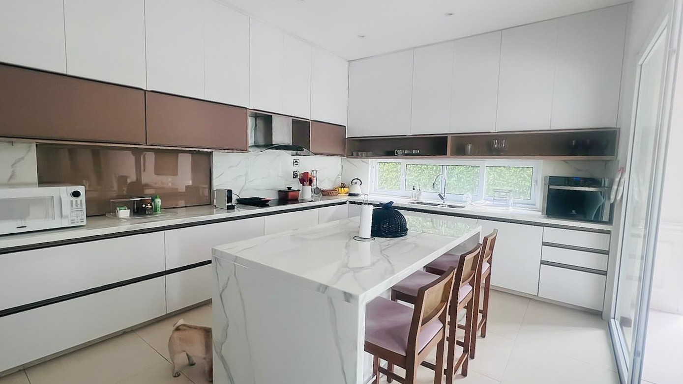 Casa en Venta<b>CASA DE 4 DORMITORIOS EN VENTA, COLINAS DEL URUBÓ.</b> Foto 4