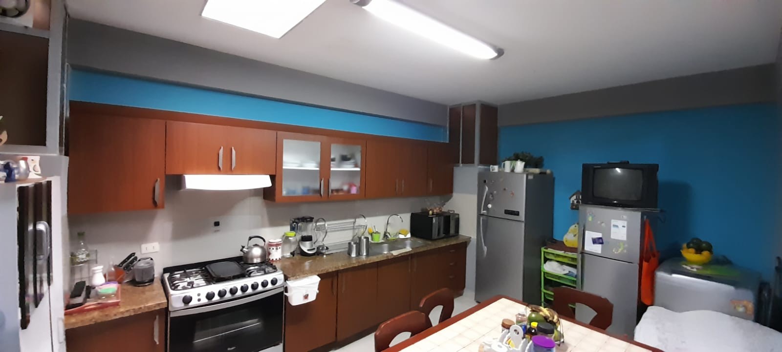Departamento en Villa Taquiña en Cochabamba 3 dormitorios 3 baños 1 parqueos Foto 2