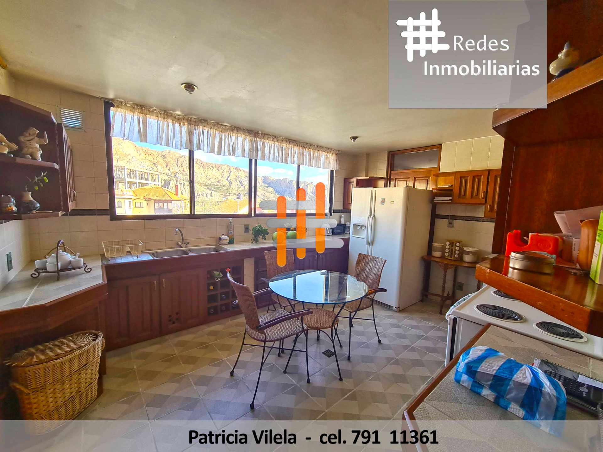 Departamento en VentaDEPARTAMENTO EN VENTA AMPLIO ELEGANTE Foto 12