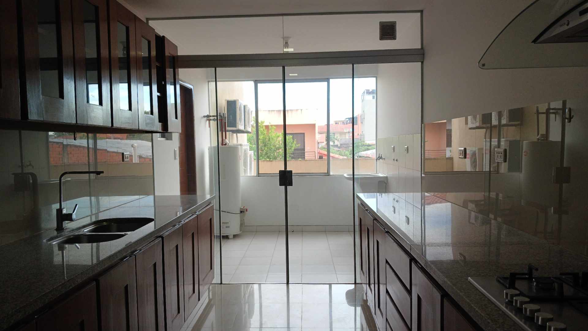Departamento en Alquiler🔹 EN ALQUILER – PRECIOSO DEPARTAMENTO A ESTRENAR🔹 3 dormitorios 3 baños 1 parqueos Foto 12