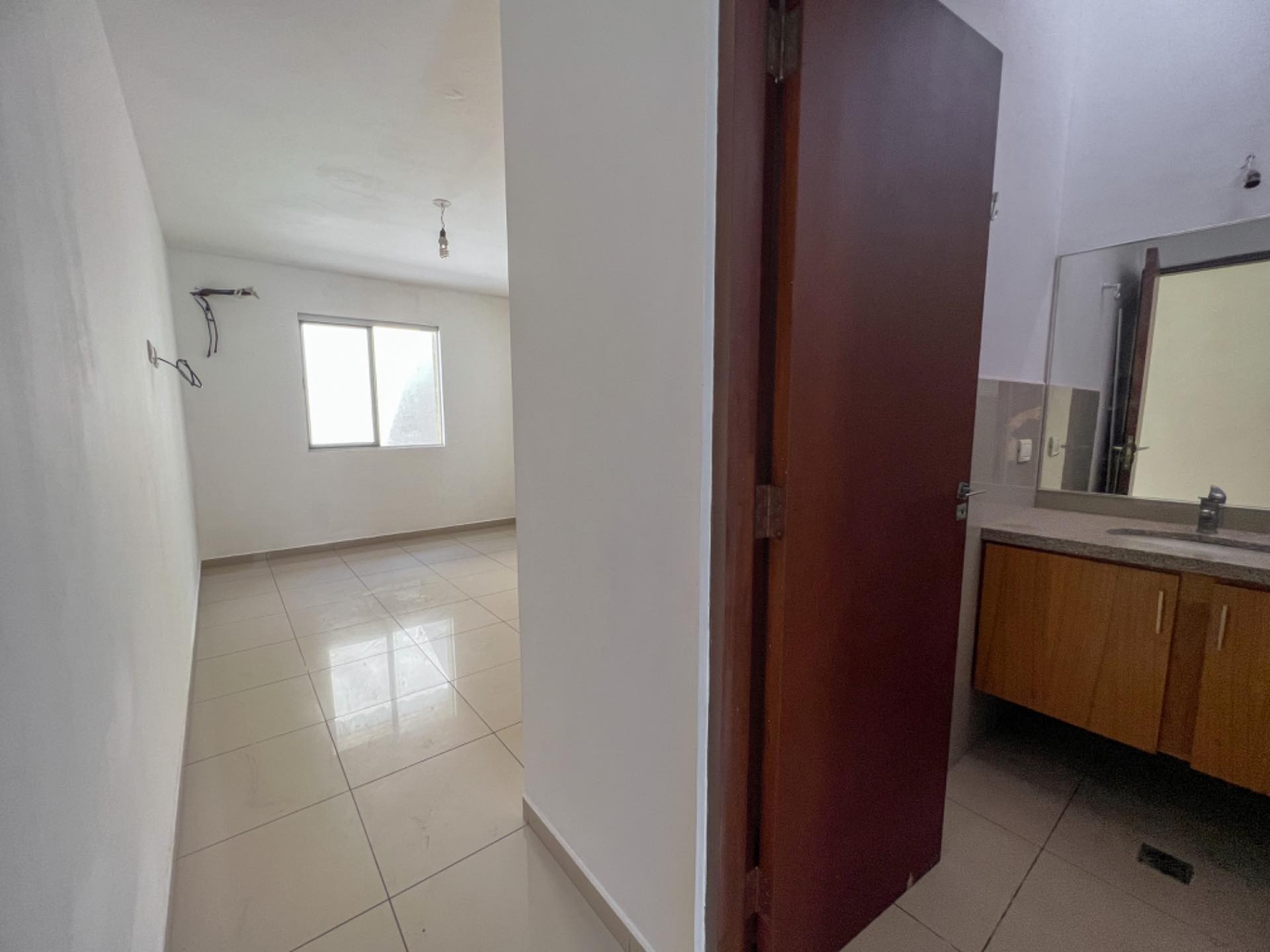 Casa en VentaAv BANZER 9no anillo  Foto 13