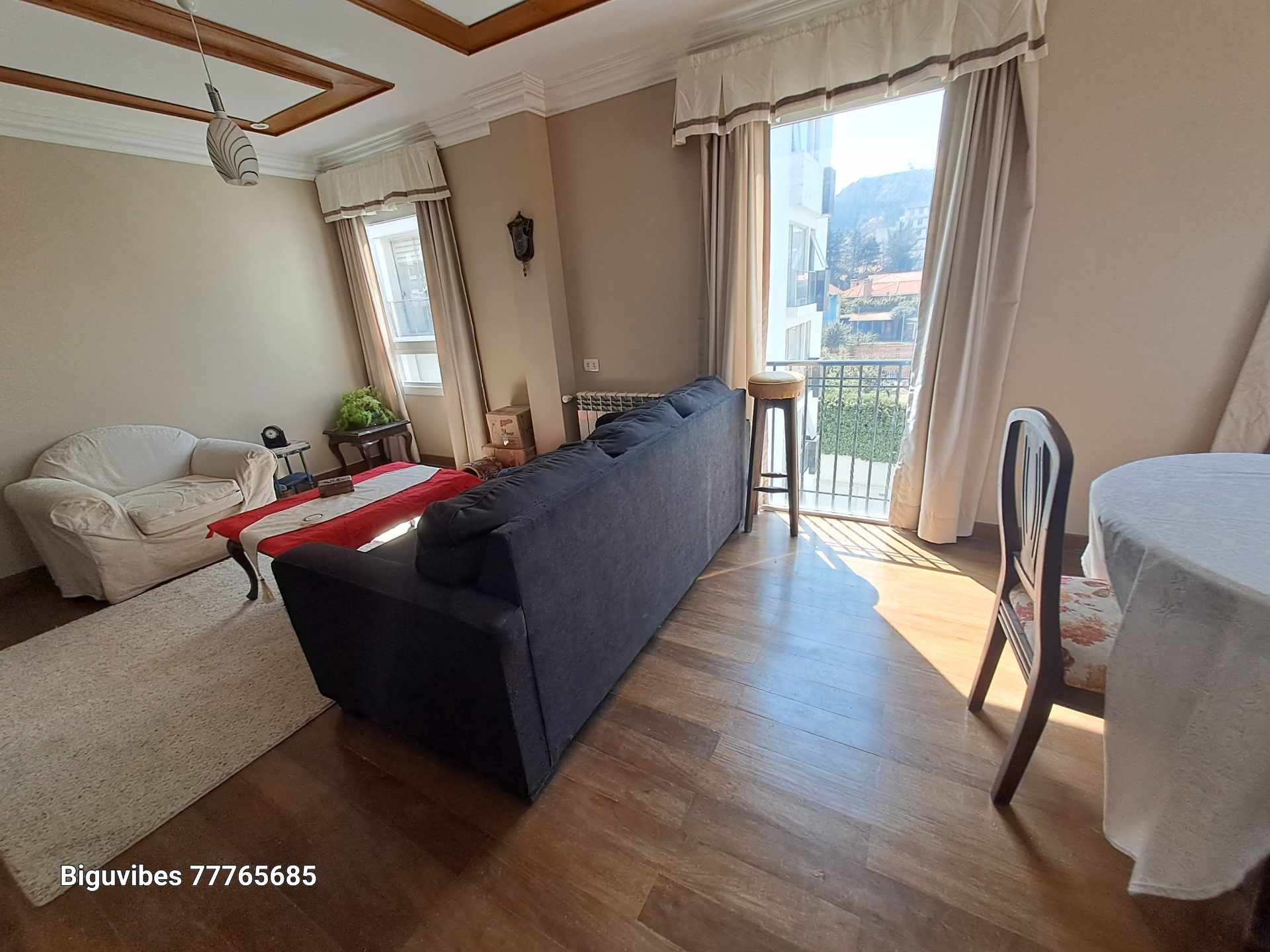 Departamento en VentaAchumani 2 cuadras debajo del Complejo Strongest 2 dormitorios 3 baños 1 parqueos Foto 5
