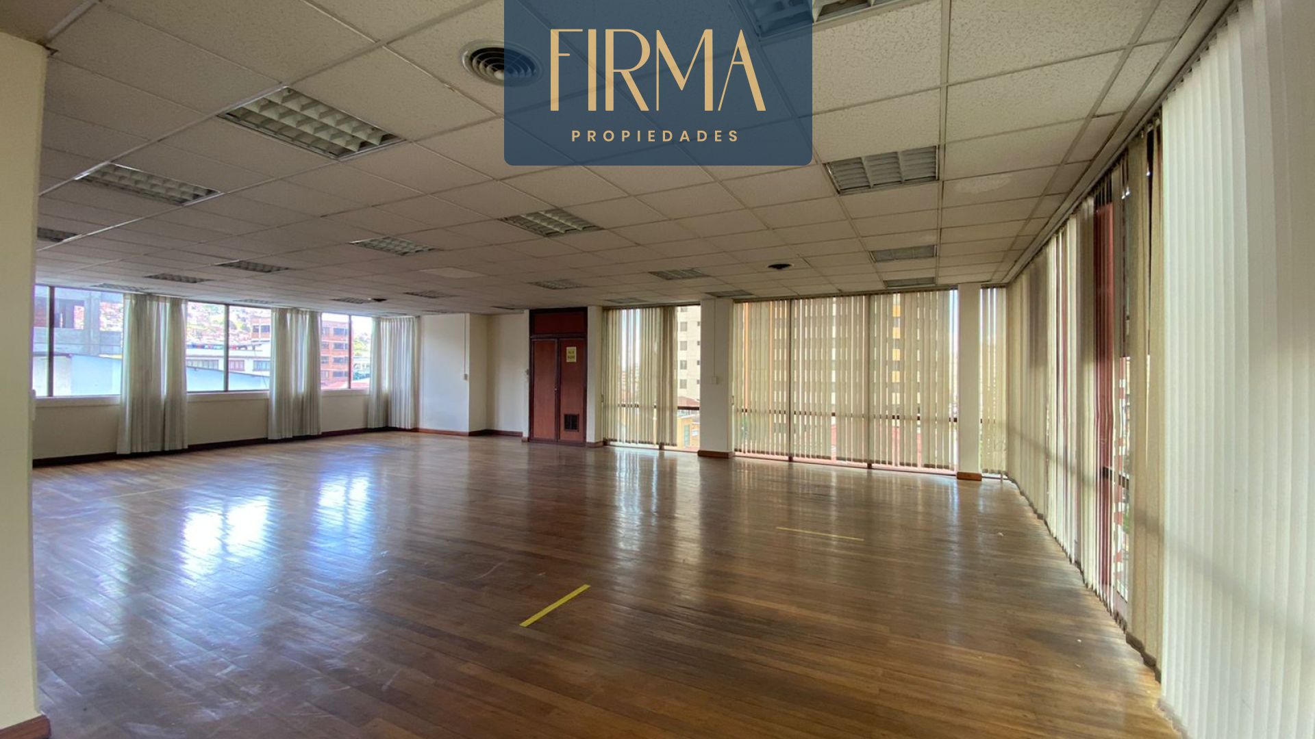 Oficina en Miraflores en La Paz  4 baños  Foto 5