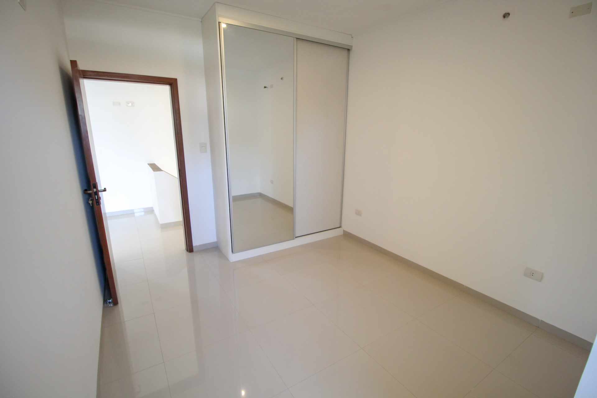 Casa en Carretera Norte en Santa Cruz de la Sierra 4 dormitorios 4 baños 3 parqueos Foto 11