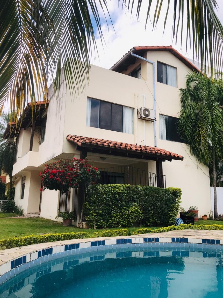 Casa en Equipetrol en Santa Cruz de la Sierra 3 dormitorios   Foto 1