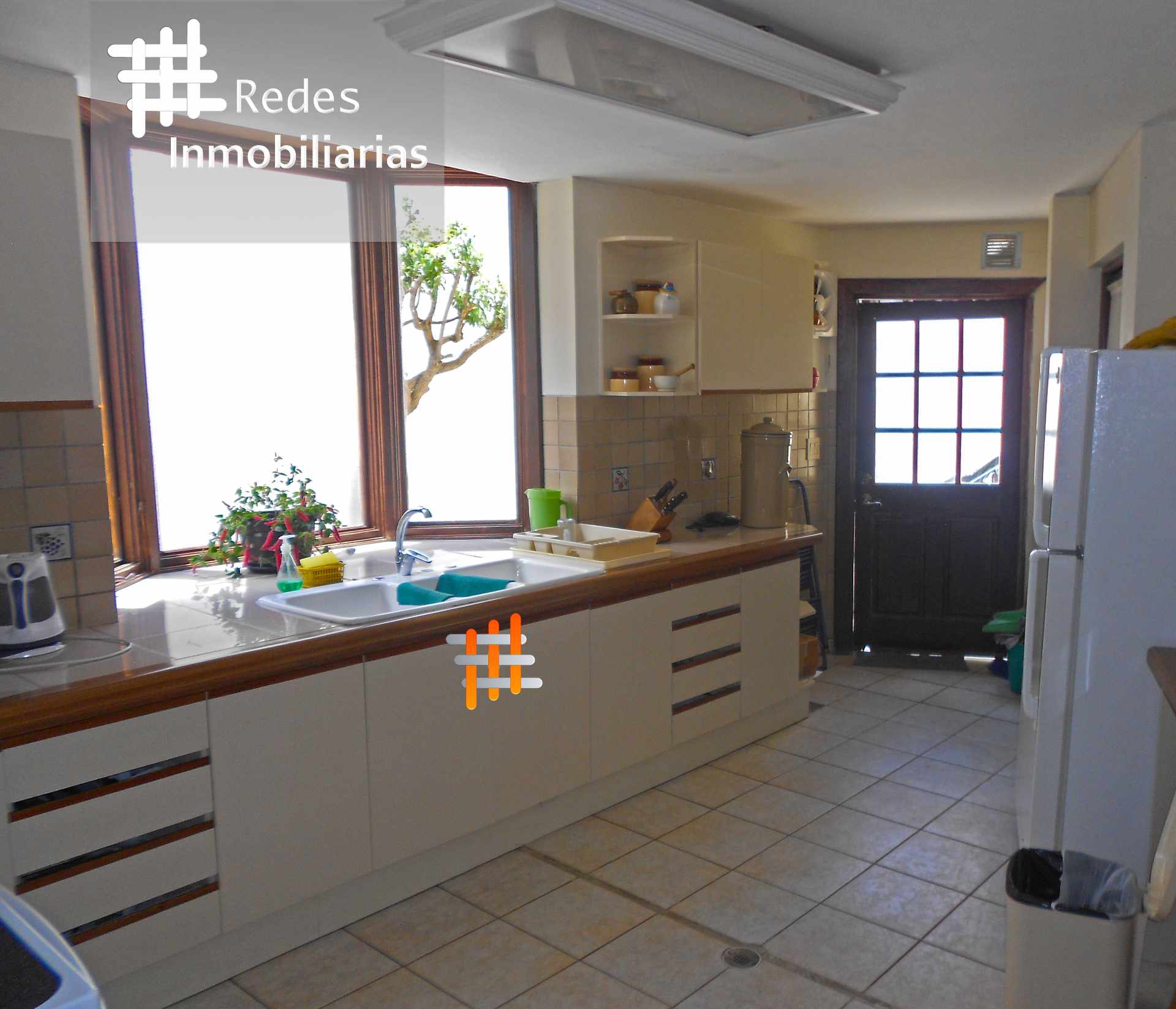 Casa en Achumani en La Paz 3 dormitorios 5 baños 3 parqueos Foto 12