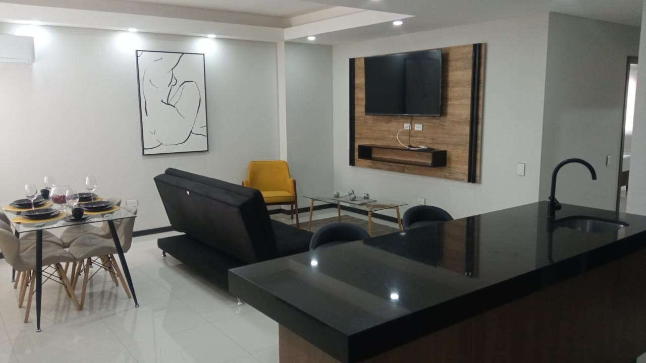 Departamento en Equipetrol en Santa Cruz de la Sierra 2 dormitorios 3 baños 1 parqueos Foto 1