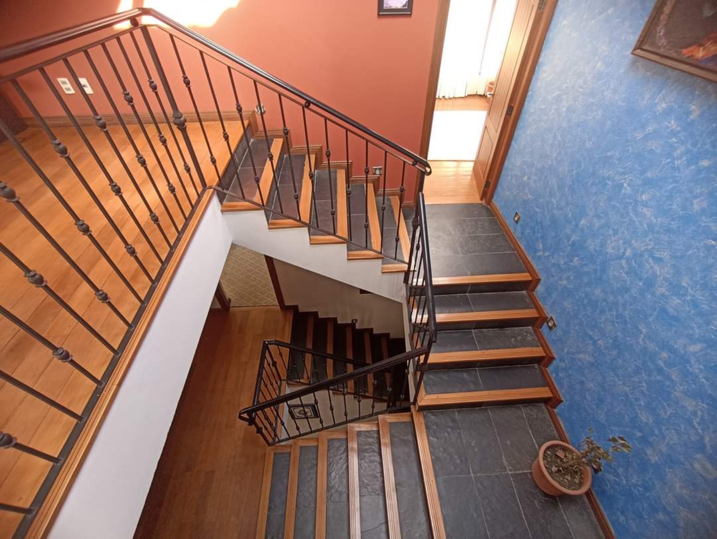 Casa en Irpavi en La Paz 4 dormitorios 5 baños 3 parqueos Foto 38