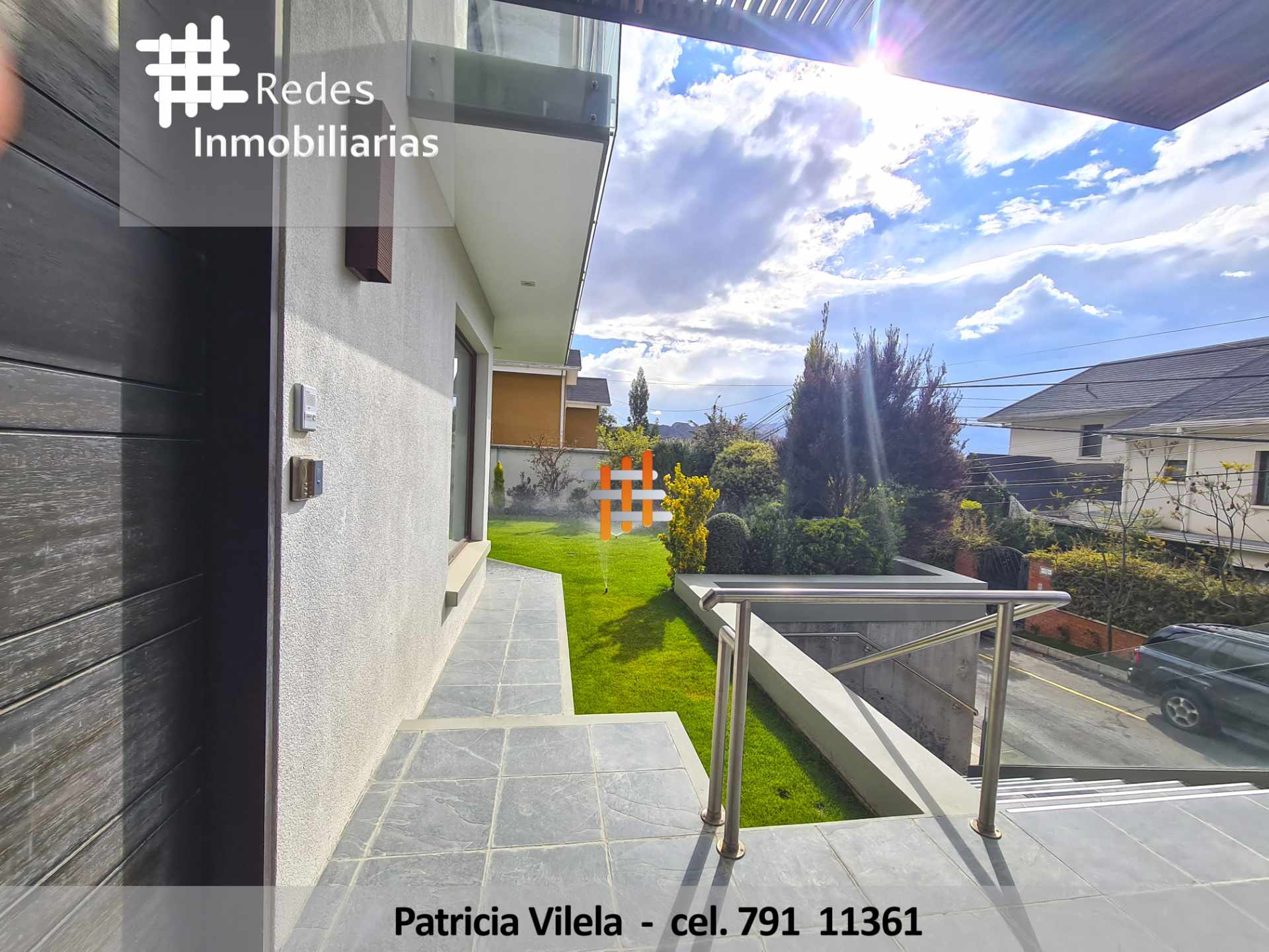 Casa en Auquisamaña en La Paz 4 dormitorios 7 baños 4 parqueos Foto 2