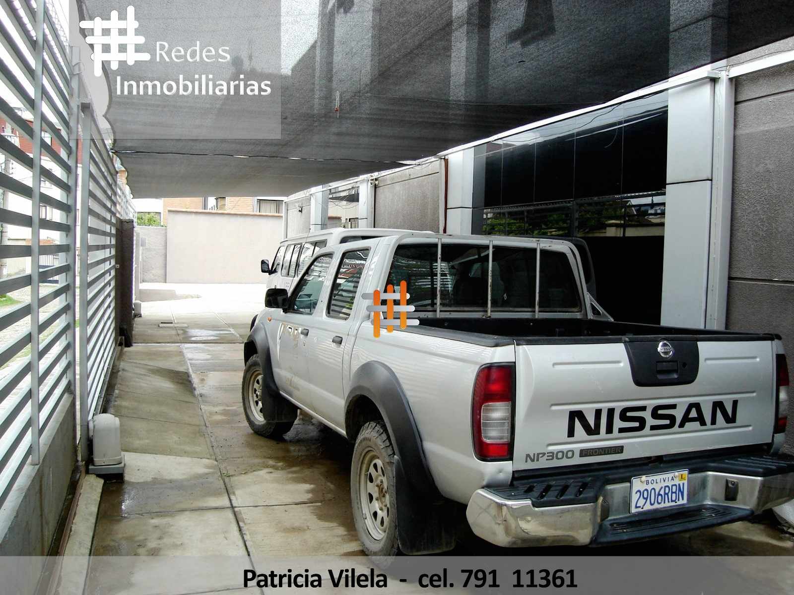 Oficina en Calacoto en La Paz 15 dormitorios 8 baños 10 parqueos Foto 4