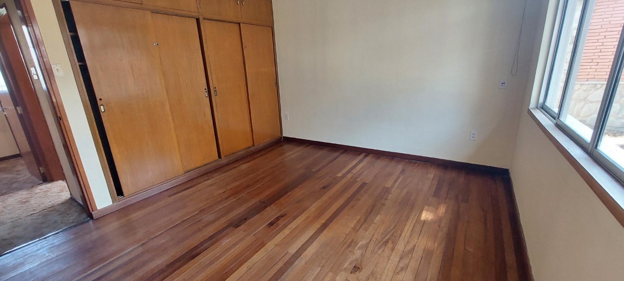 Casa en Irpavi en La Paz 3 dormitorios 3 baños 3 parqueos Foto 4