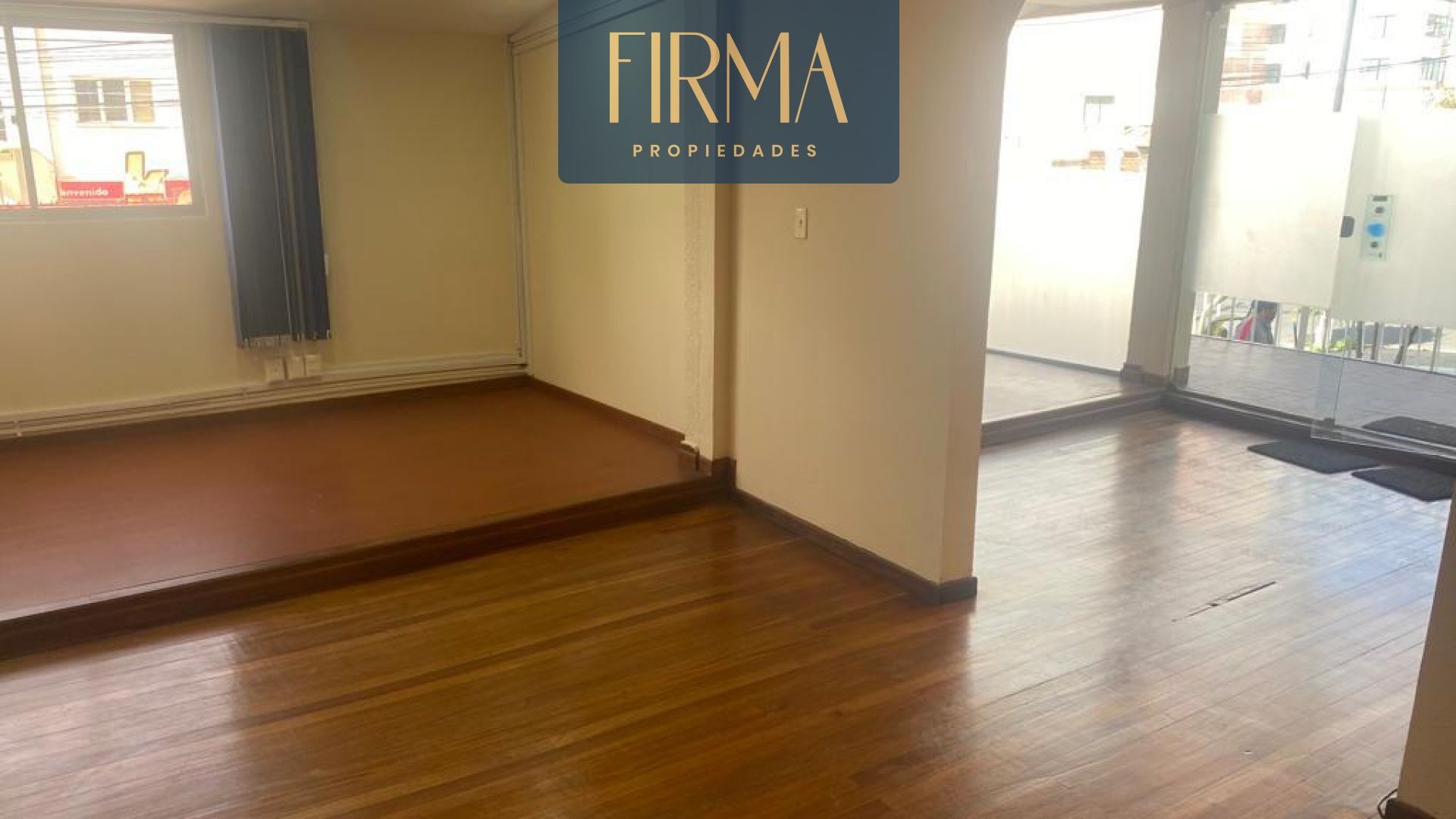 Local comercial en AlquilerOBRAJES CALLE 16  3 baños  Foto 4