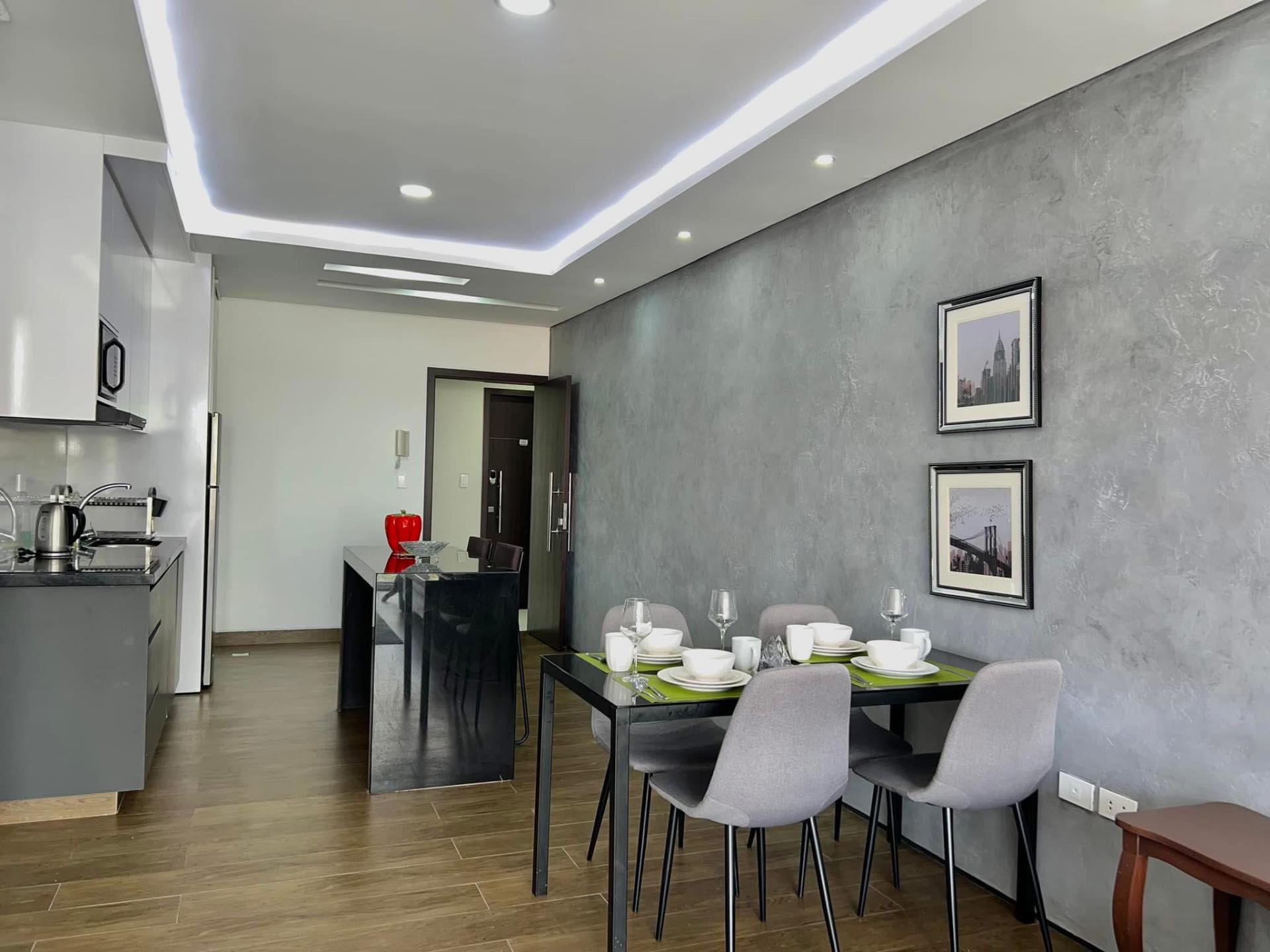 Departamento en AlquilerBarrio sirari a una cuadra del cuarto anillo 2 dormitorios 2 baños  Foto 7