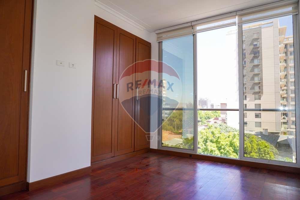 Departamento en Aranjuez en Cochabamba 2 dormitorios 2 baños  Foto 6