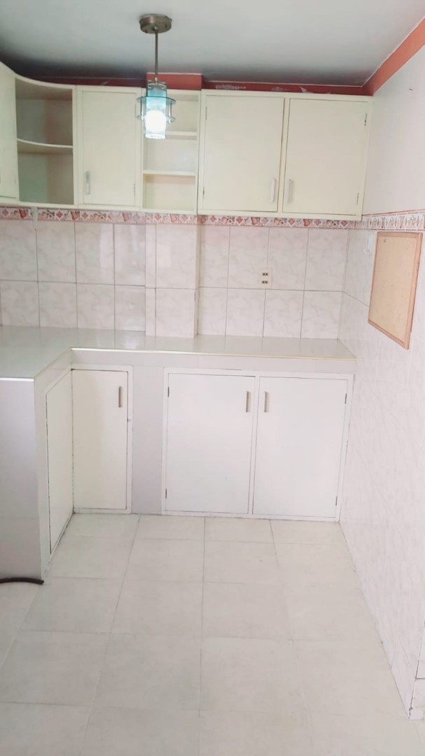 Departamento en AlquilerAVENIDA ARCE, SAN JORGE  (NO TIENE MUEBLES) 3 dormitorios 2 baños 1 parqueos Foto 14